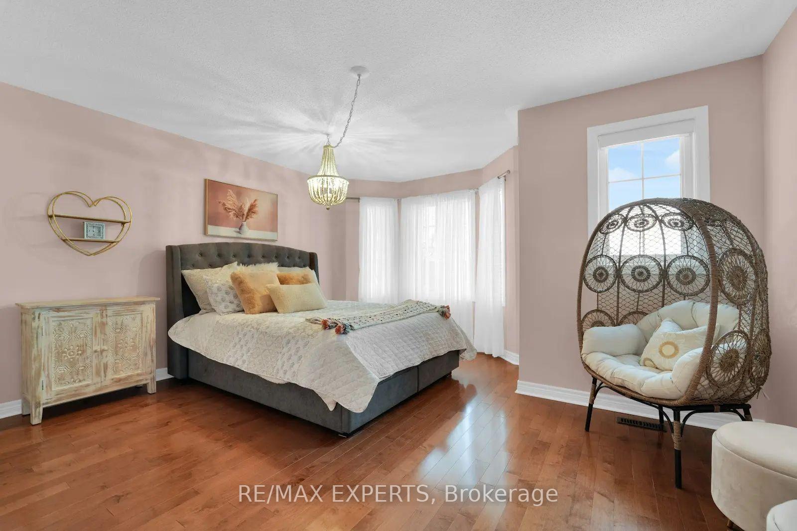 Photo 22 of 42 Angelico Avenue, Vaughan, Vellore Village — HOMEH