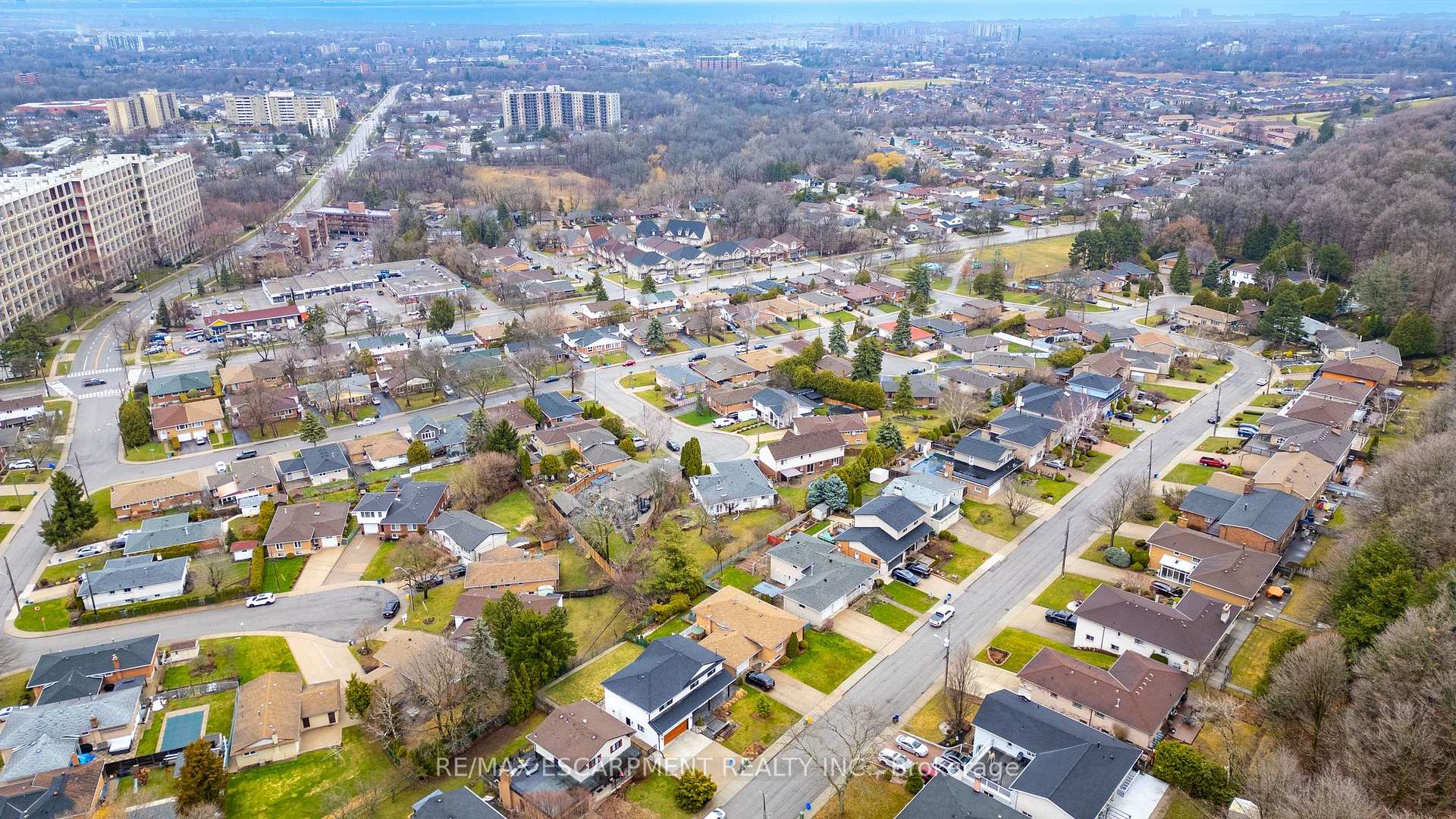 Photo 29 of 20 Hildegard Drive, Hamilton, Gershome — HOMEH