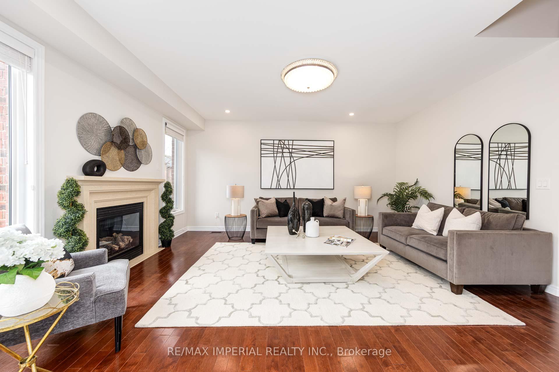 Photo 14 of 115 busch Avenue, Markham, Berczy — HOMEH