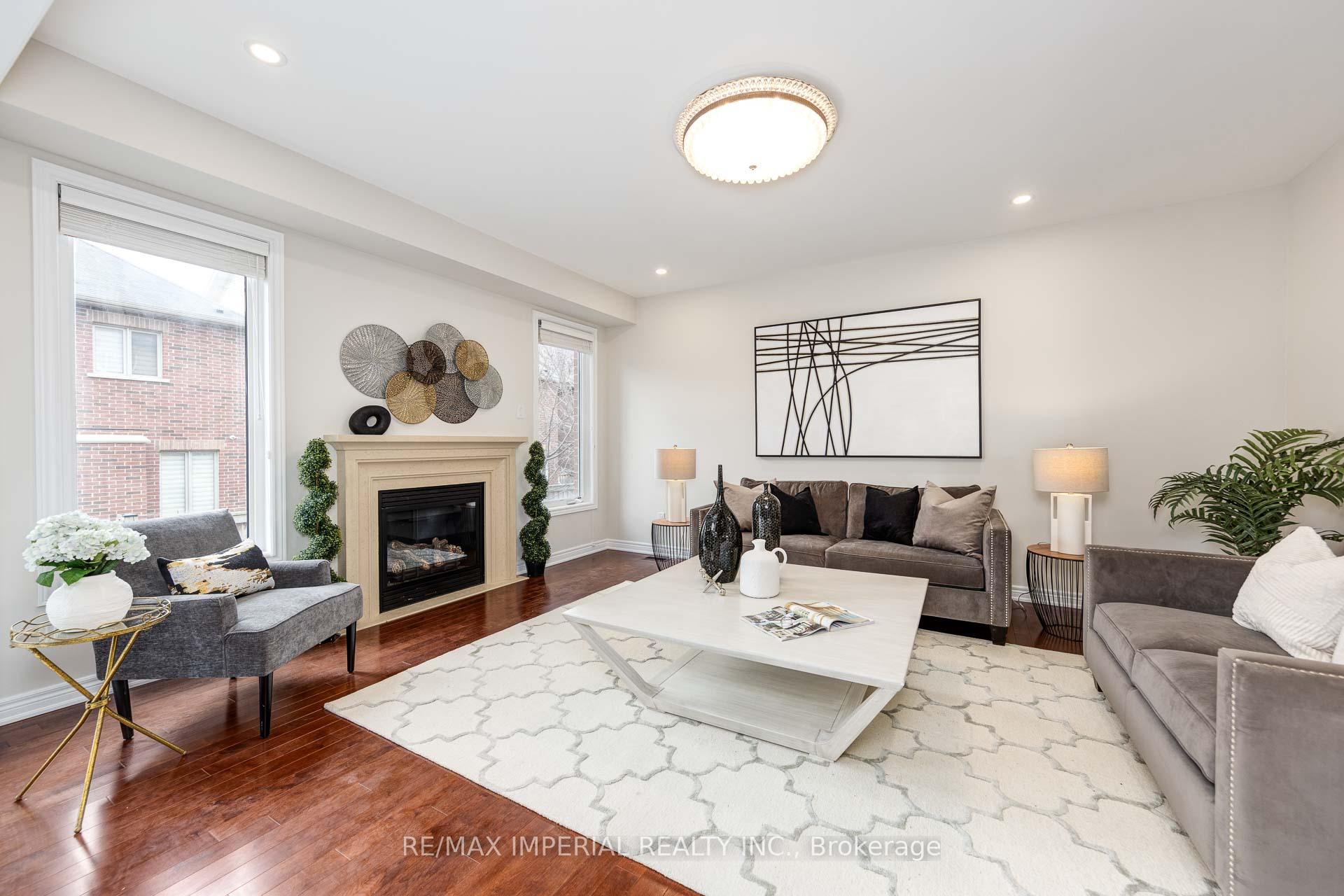 Photo 6 of 115 busch Avenue, Markham, Berczy — HOMEH