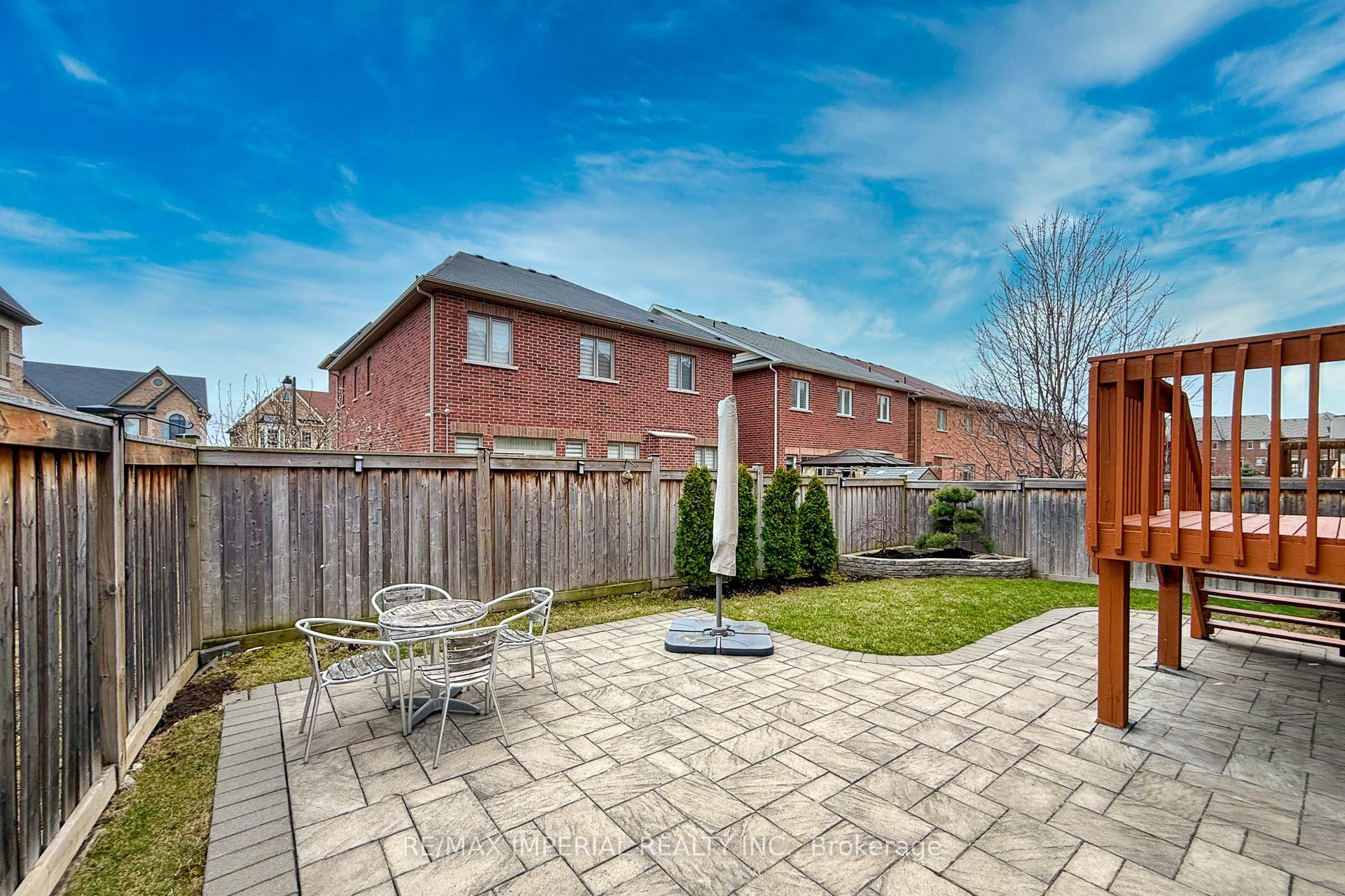 Photo 33 of 115 busch Avenue, Markham, Berczy — HOMEH