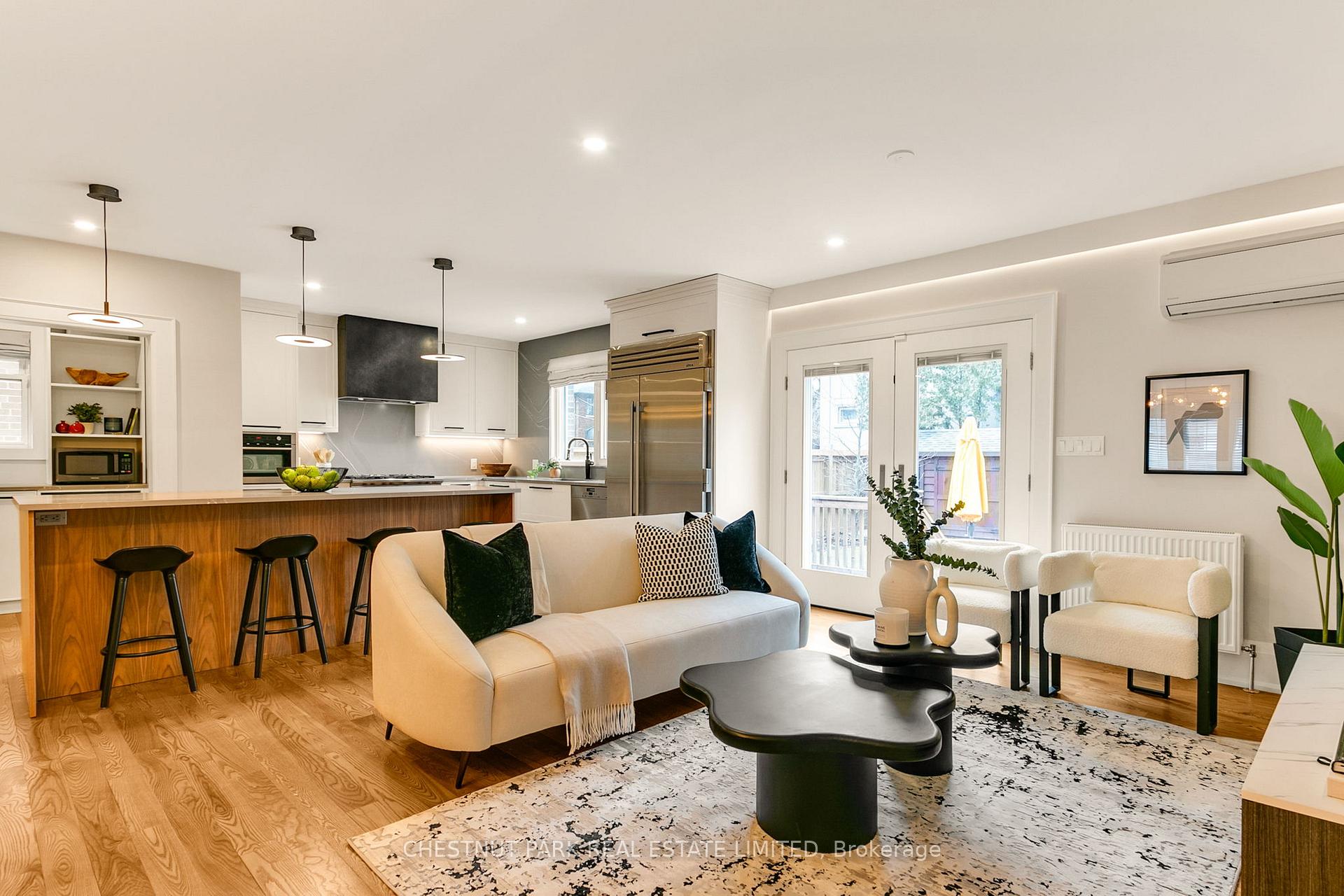 Photo 9 of 119 Glenview Avenue, Toronto, Lawrence Park South — HOMEH
