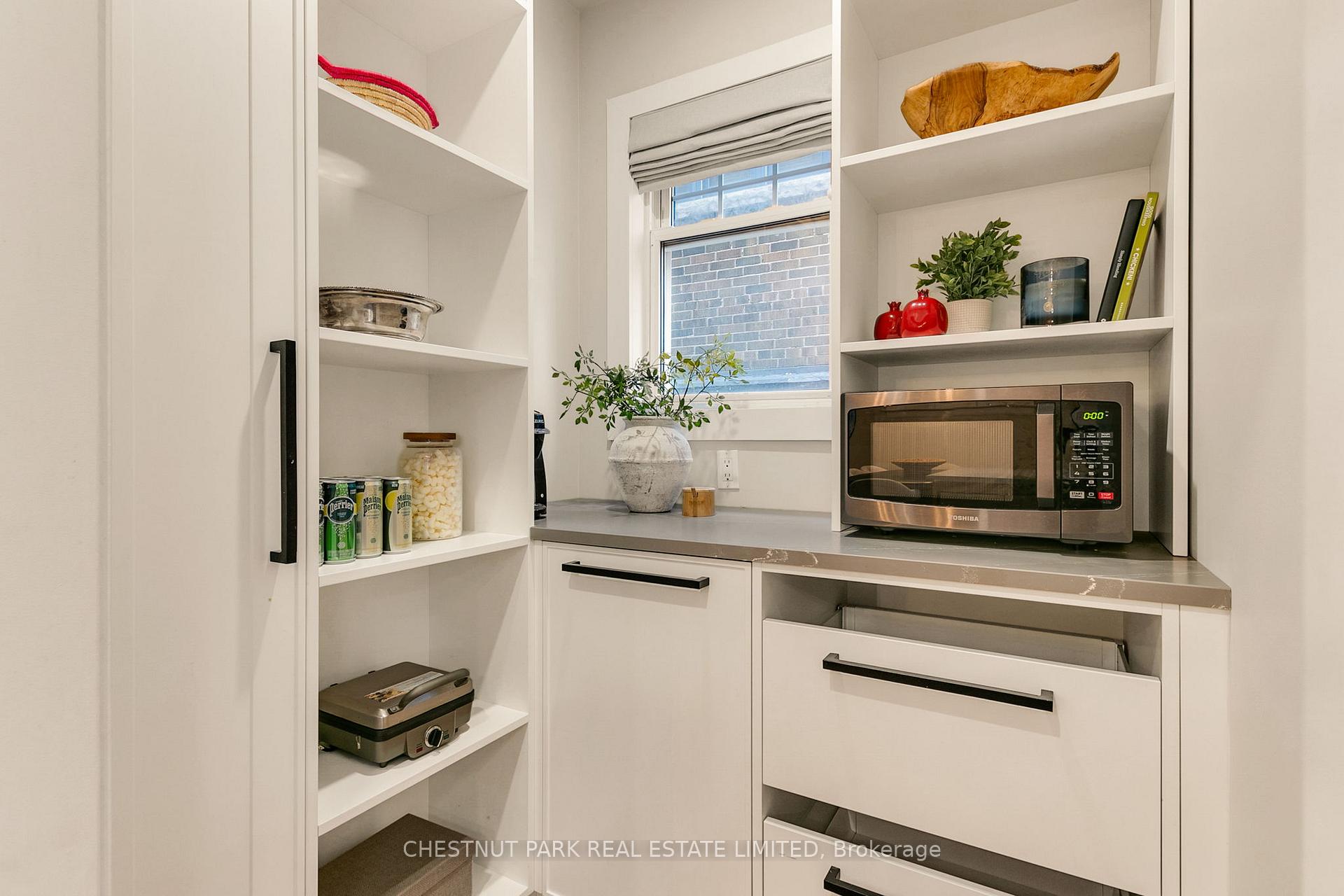 Photo 19 of 119 Glenview Avenue, Toronto, Lawrence Park South — HOMEH