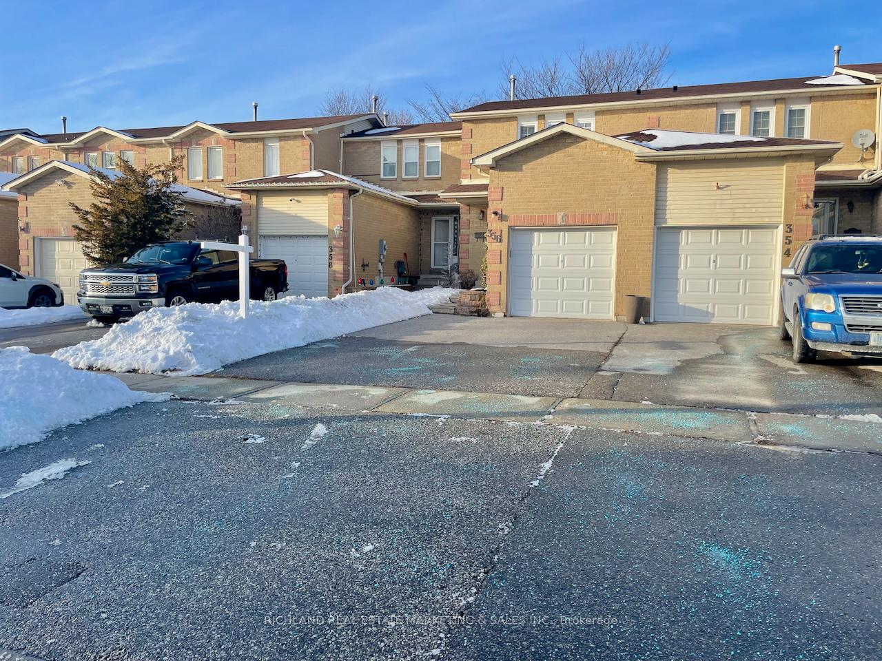 Photo 15 of 356 Bristol Crescent, Oshawa, Vanier — HOMEH