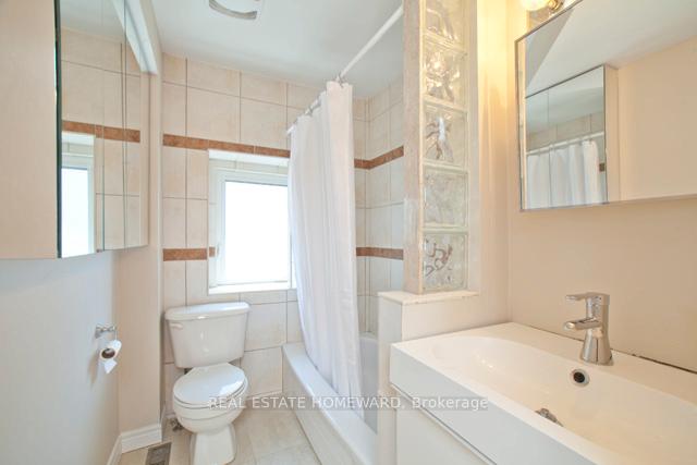 Photo 8 of Unit Main&2nd, 71 Knox Avenue, Toronto, Greenwood-Coxwell — HOMEH