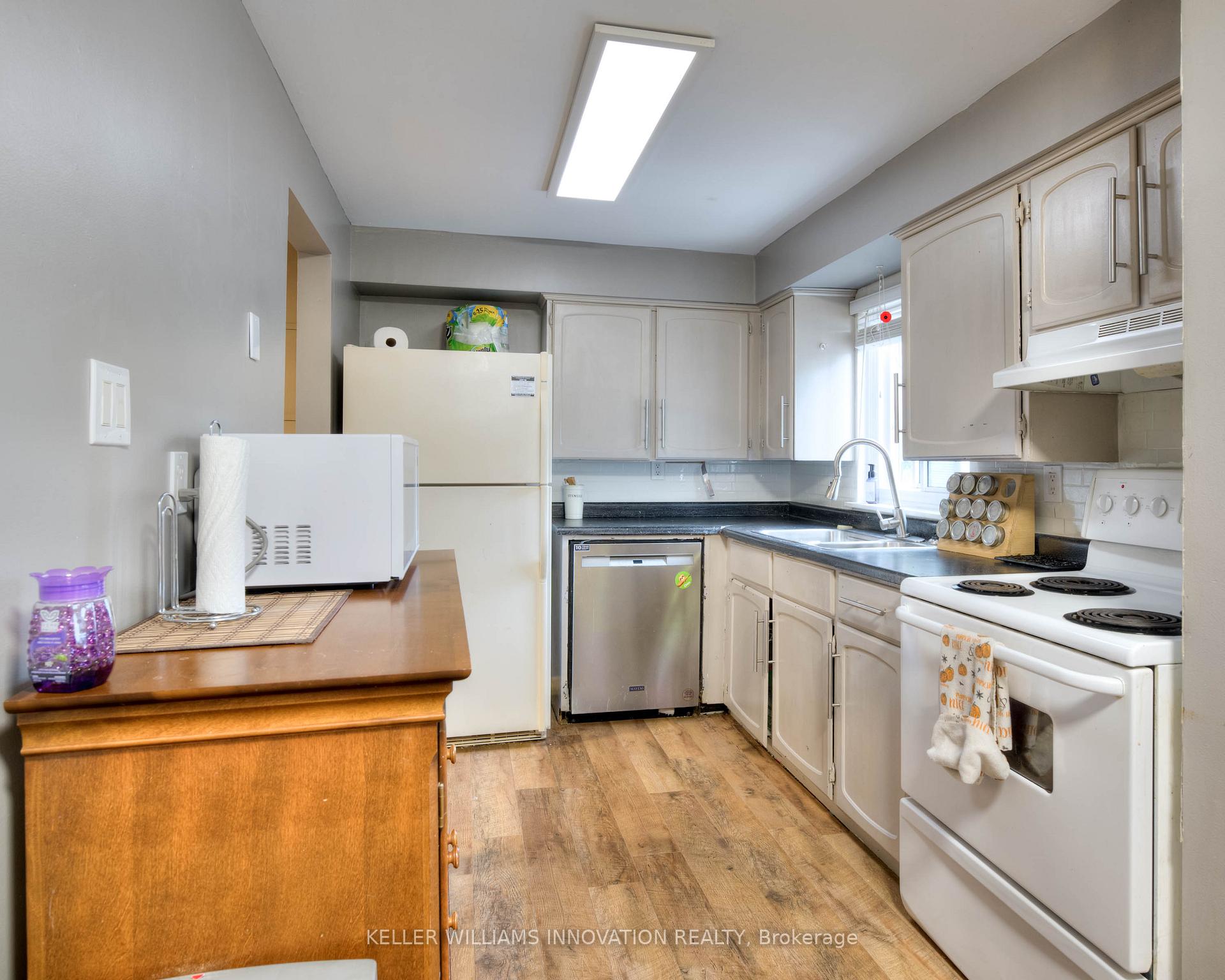 Photo 12 of Unit 46, 51 Paulander Drive, Kitchener — HOMEH