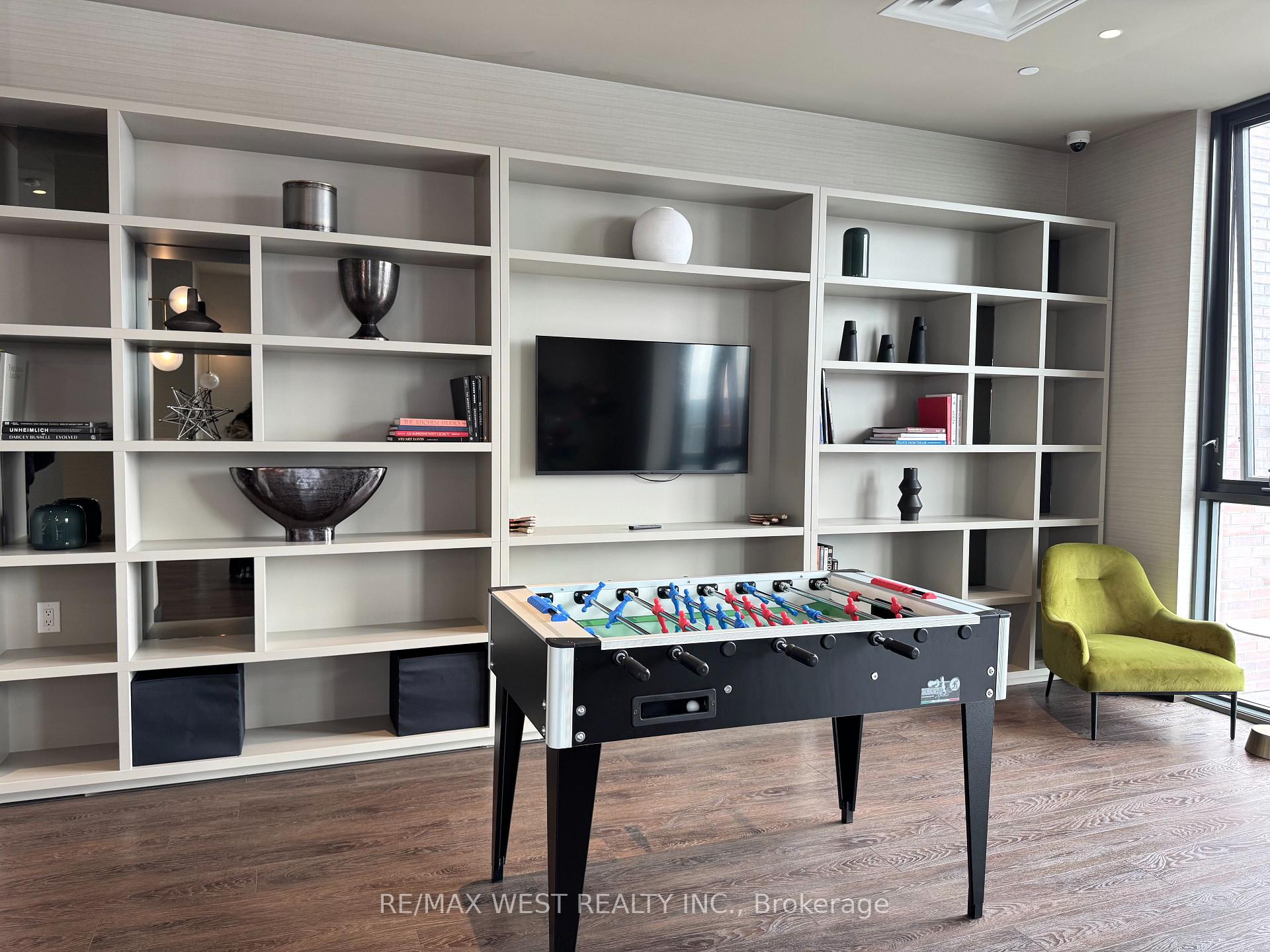 Photo 23 of Unit 1111, 38 Honeycrisp Crescent, Vaughan, Vaughan Corporate Centre — HOMEH