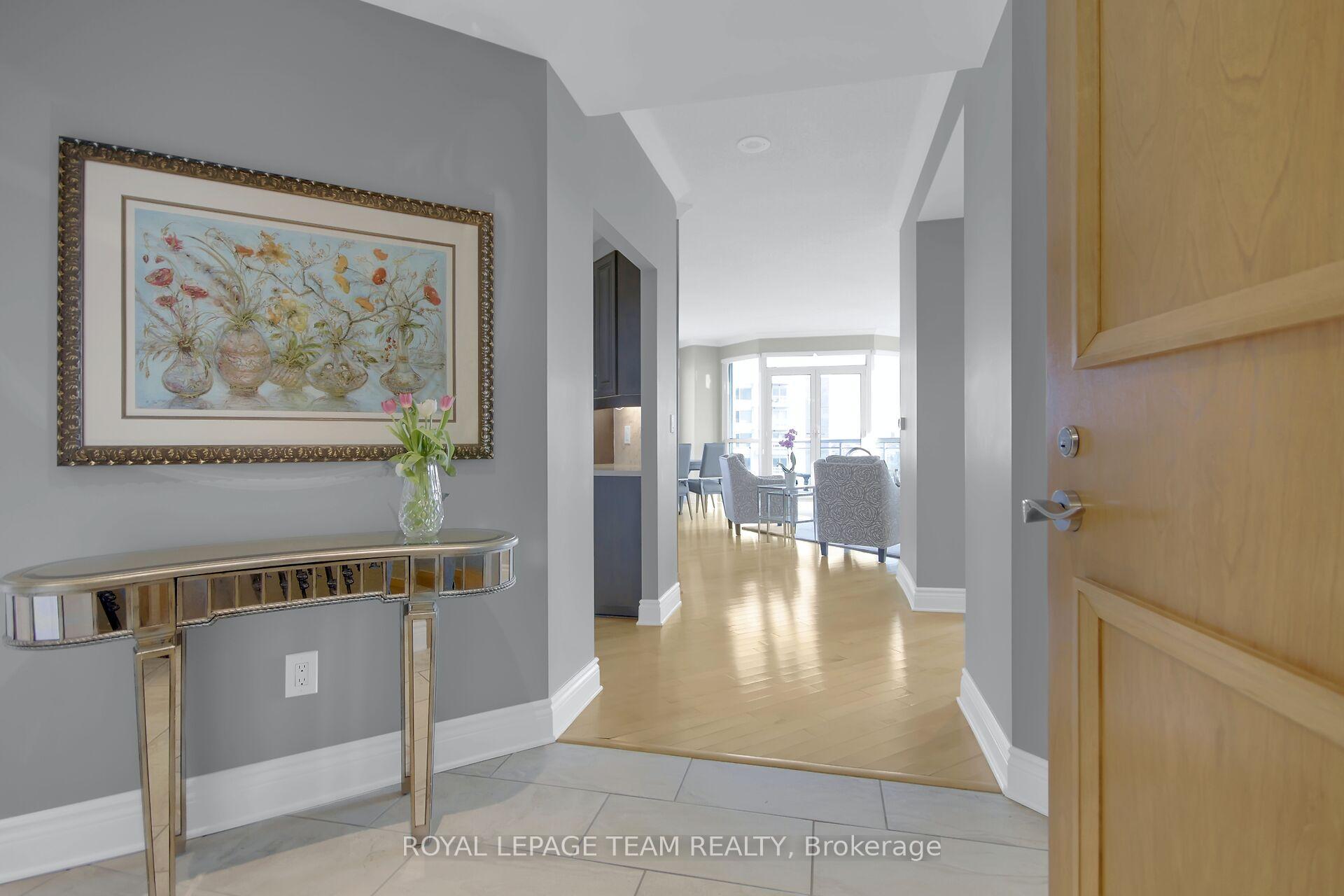 Photo 19 of Unit 2401, 38 Metropole Private, Ottawa, Westboro North — HOMEH