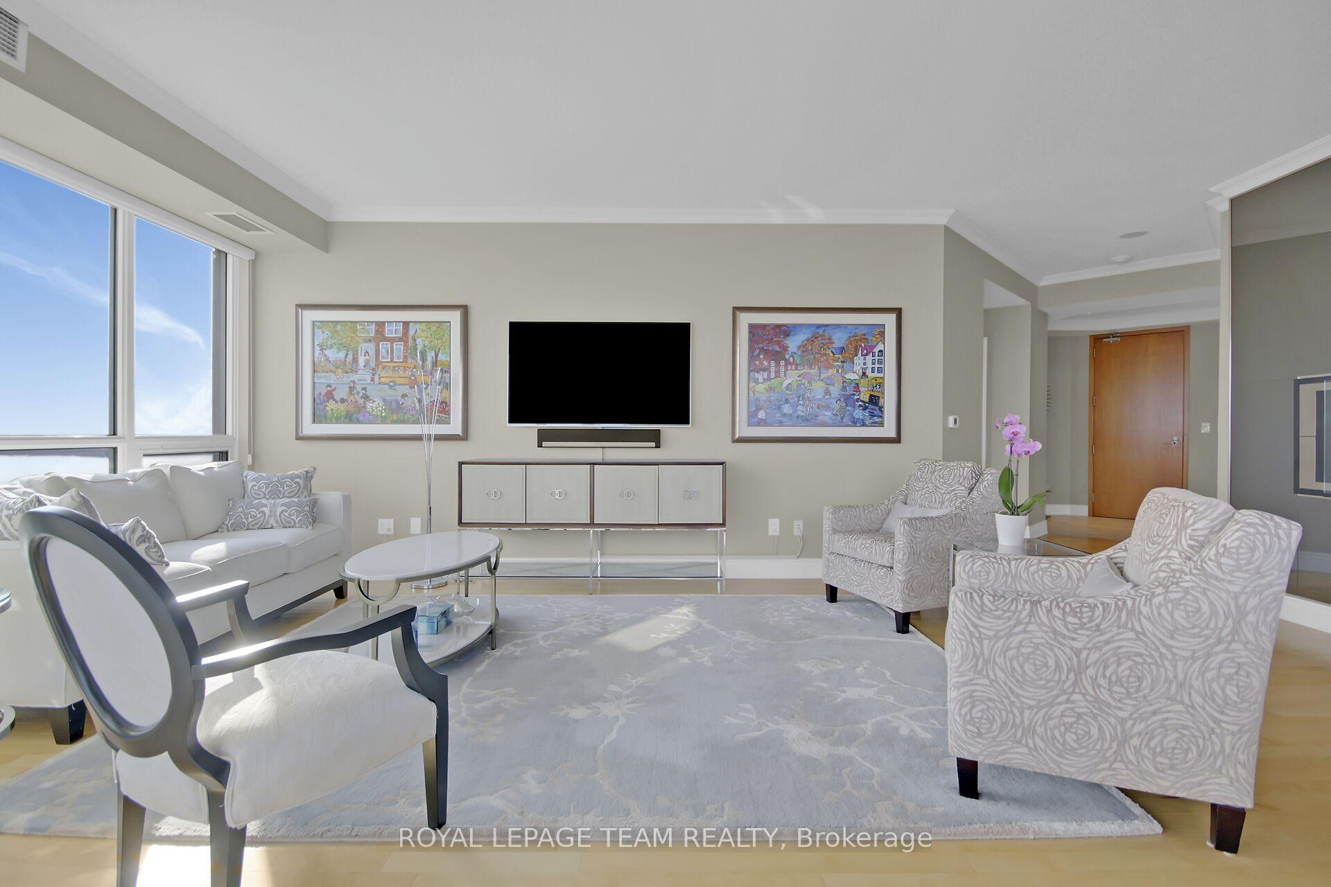 Photo 11 of Unit 2401, 38 Metropole Private, Ottawa, Westboro North — HOMEH