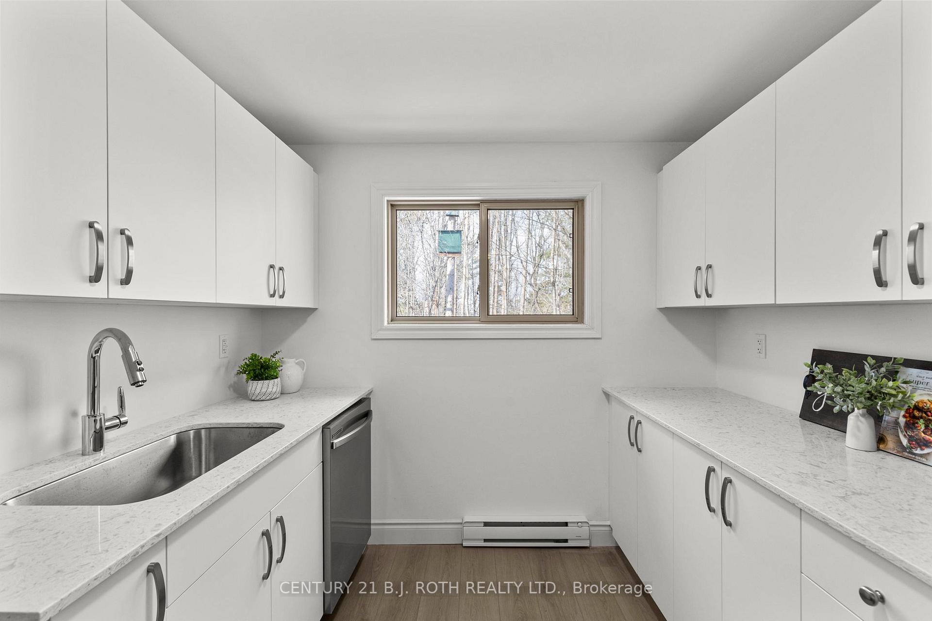 Photo 42 of 9 Evergreen Court, Barrie, Ardagh — HOMEH