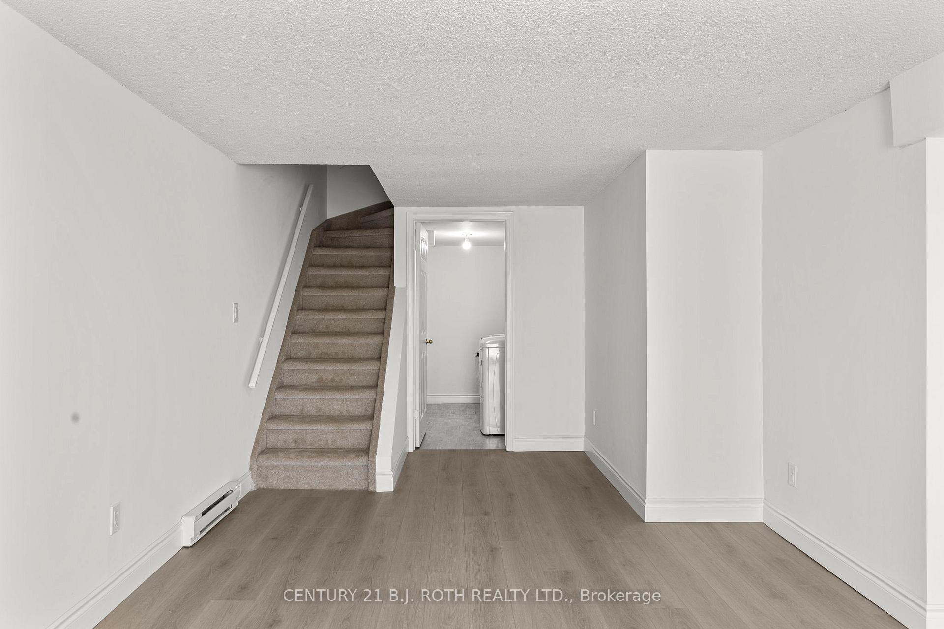 Photo 26 of 9 Evergreen Court, Barrie, Ardagh — HOMEH