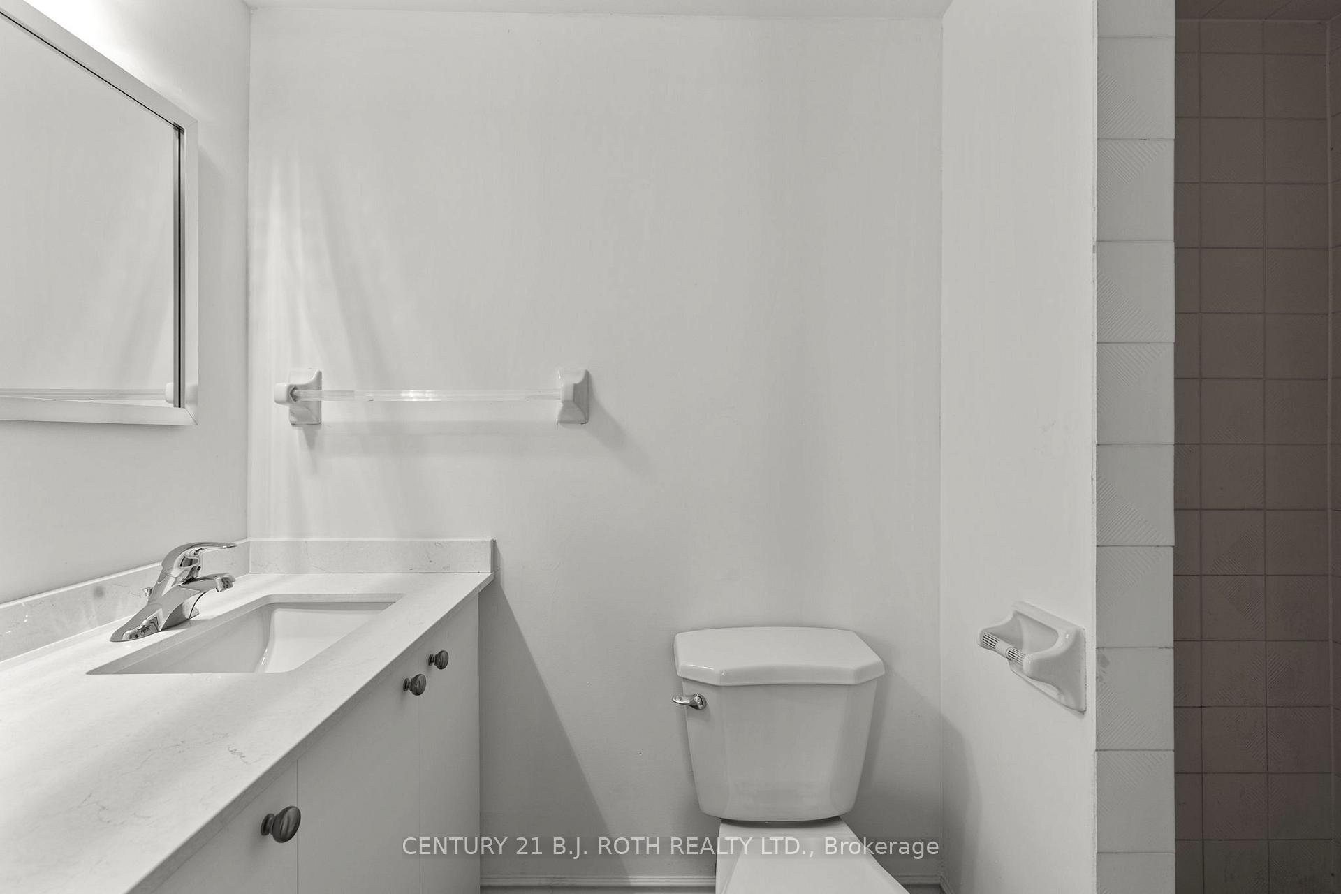 Photo 10 of 9 Evergreen Court, Barrie, Ardagh — HOMEH