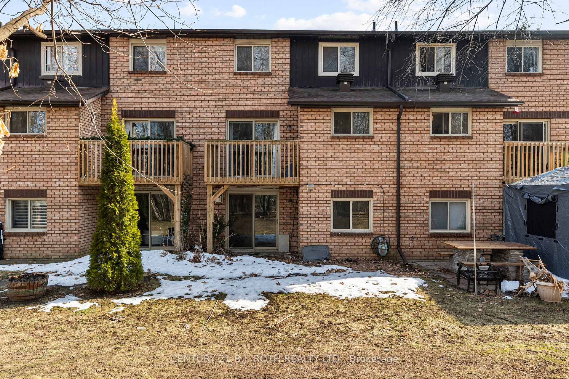 Photo 24 of 9 Evergreen Court, Barrie, Ardagh — HOMEH