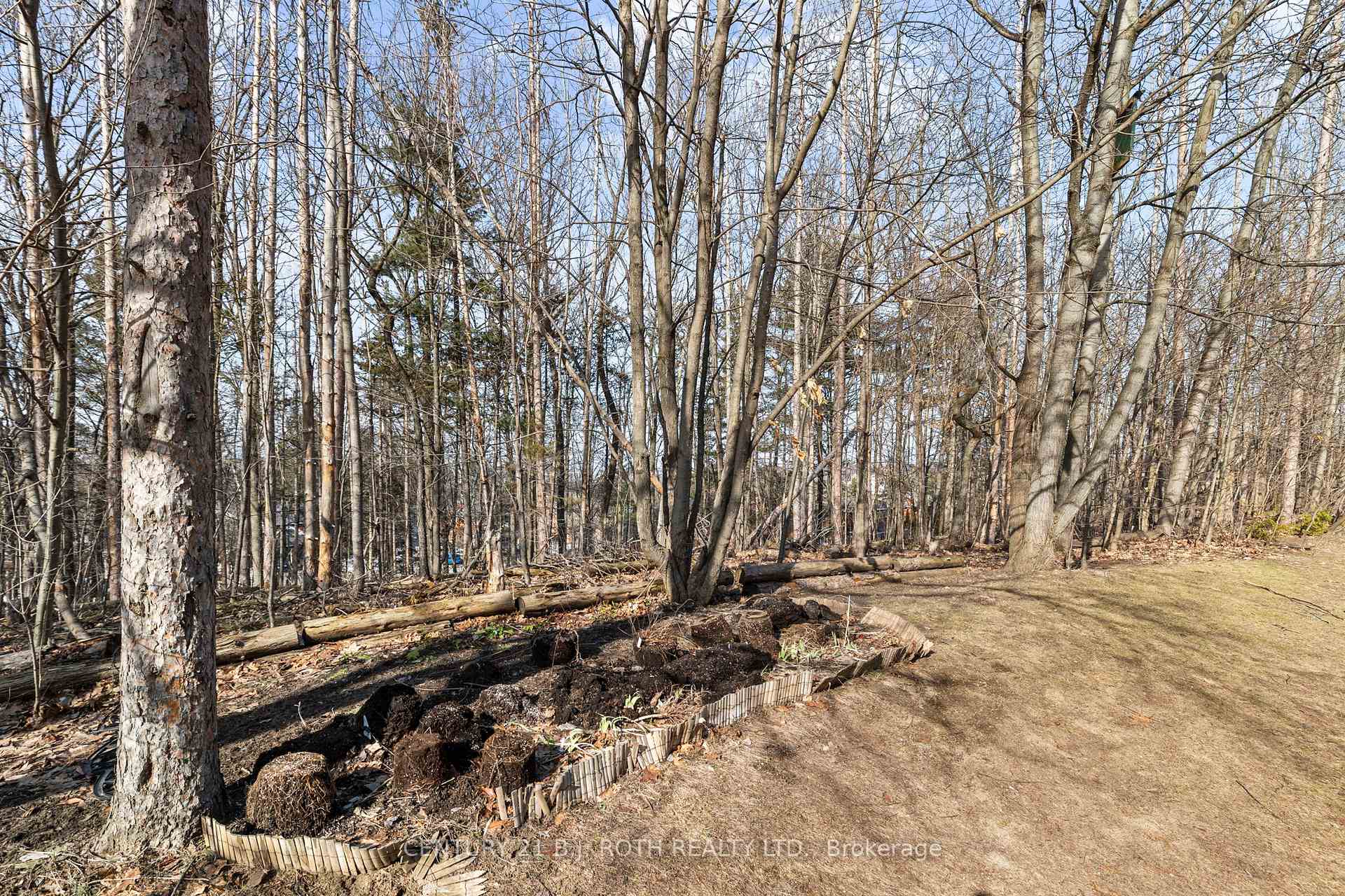 Photo 38 of 9 Evergreen Court, Barrie, Ardagh — HOMEH