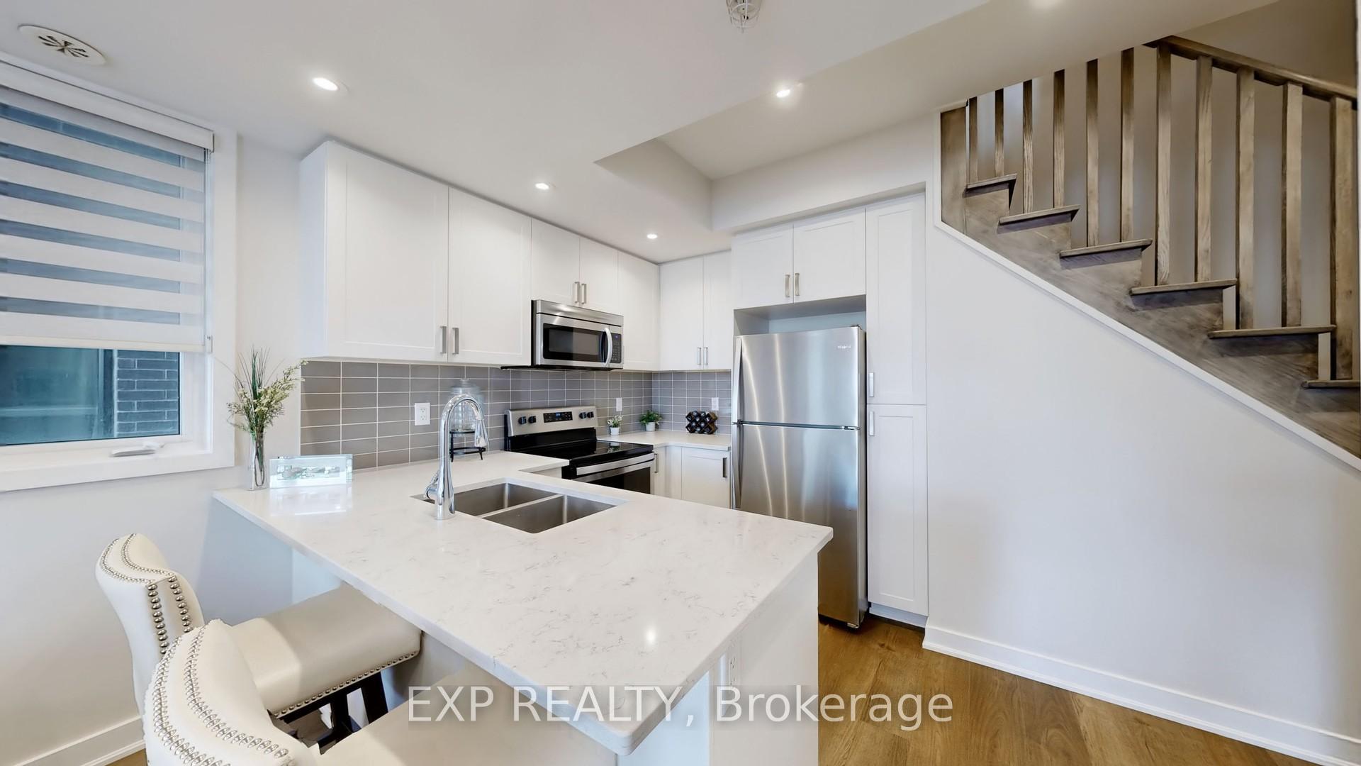 Photo 3 of Unit 306, 1555 Kingston Road, Pickering, Town Centre — HOMEH