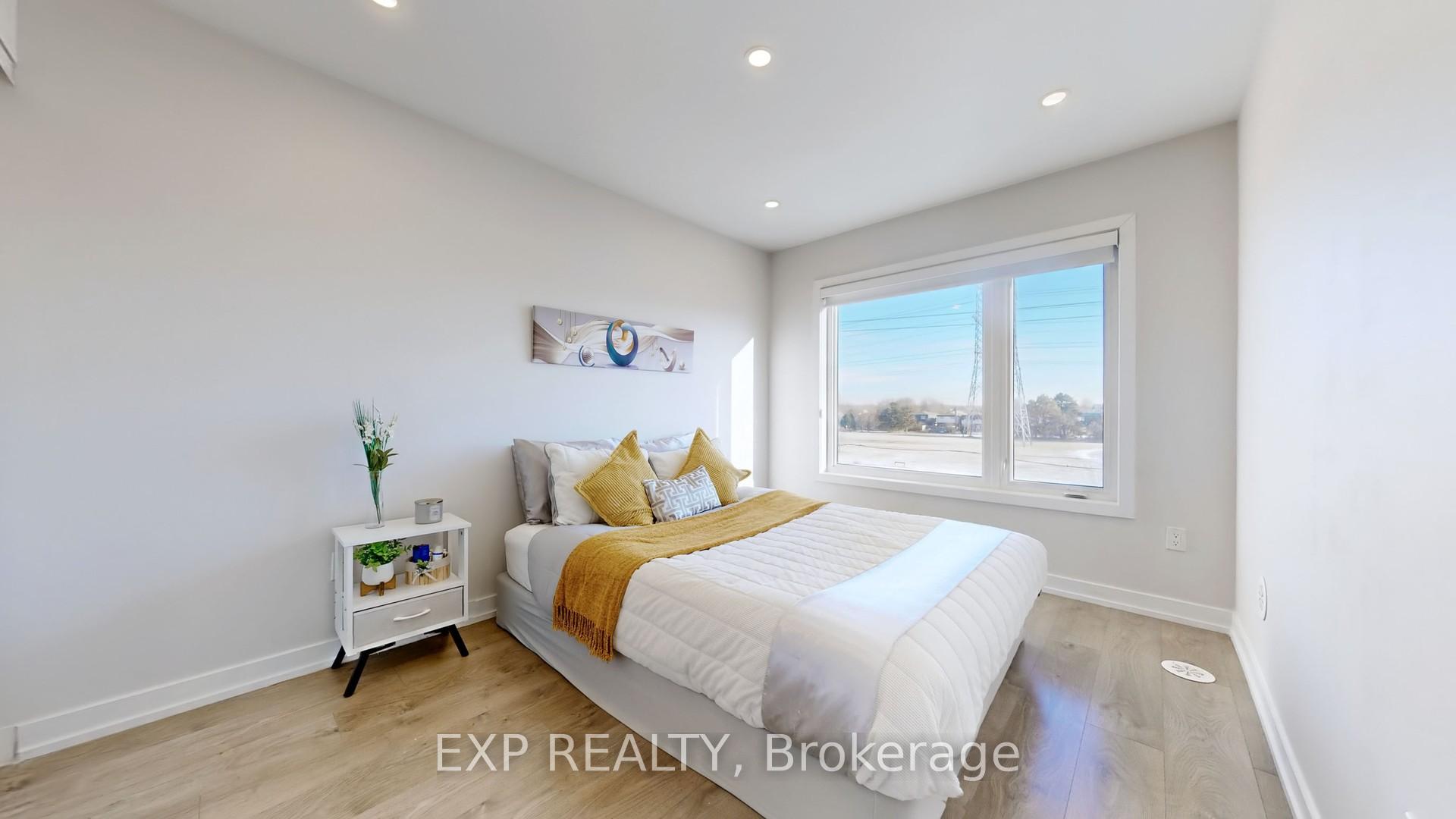 Photo 6 of Unit 306, 1555 Kingston Road, Pickering, Town Centre — HOMEH
