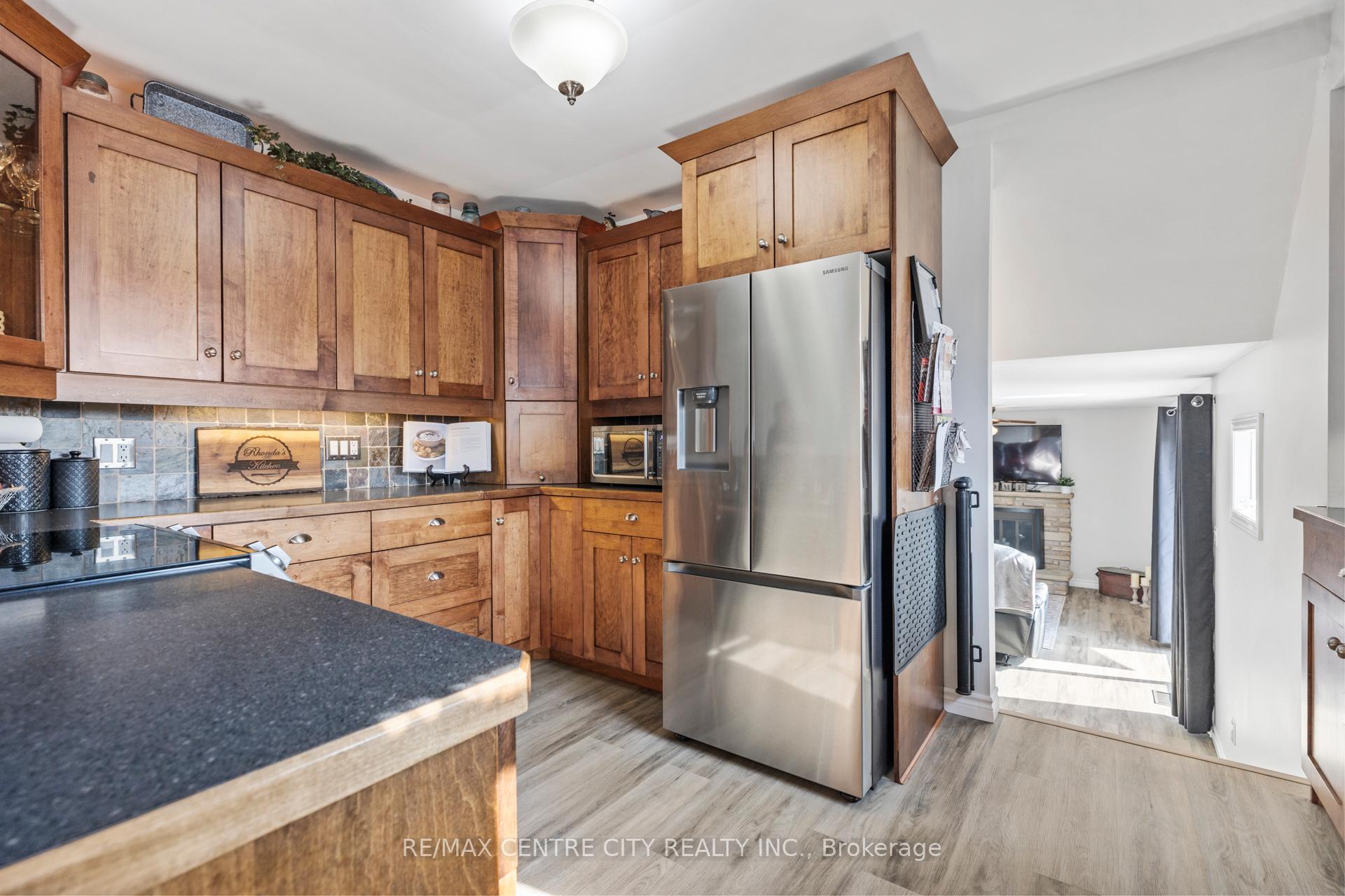 Photo 16 of 62 Butler Drive, St. Thomas — HOMEH