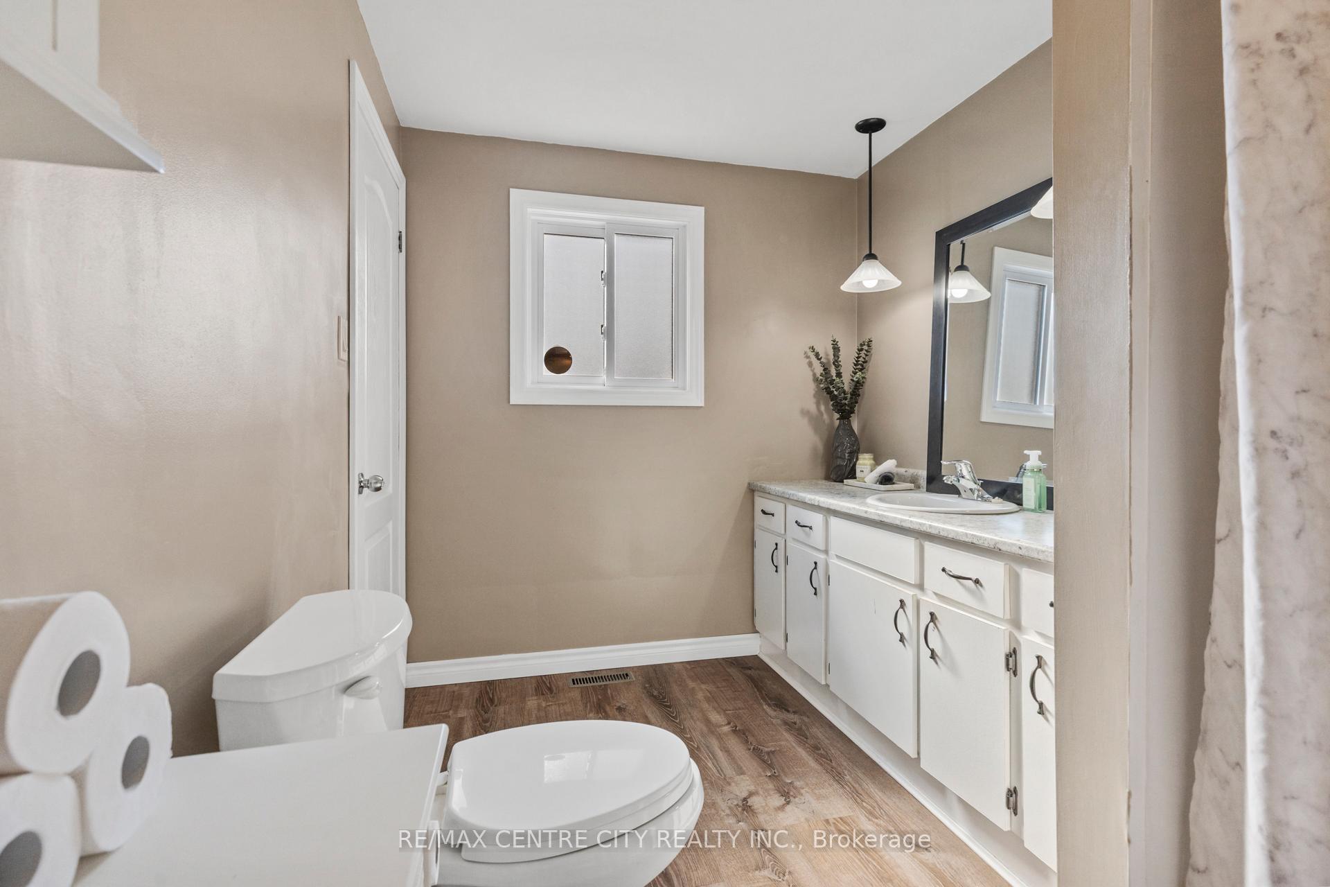 Photo 14 of 62 Butler Drive, St. Thomas — HOMEH