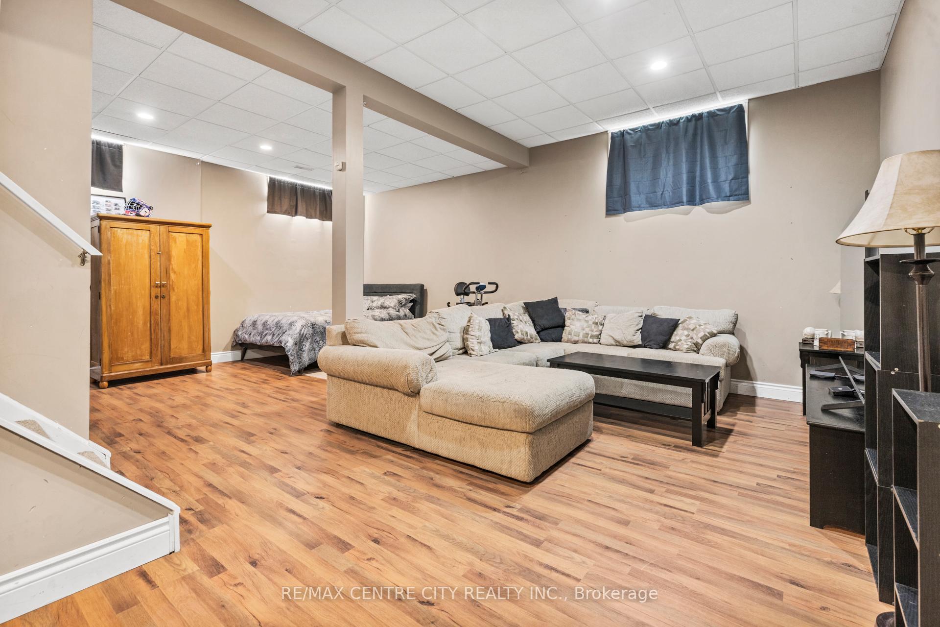 Photo 23 of 62 Butler Drive, St. Thomas — HOMEH