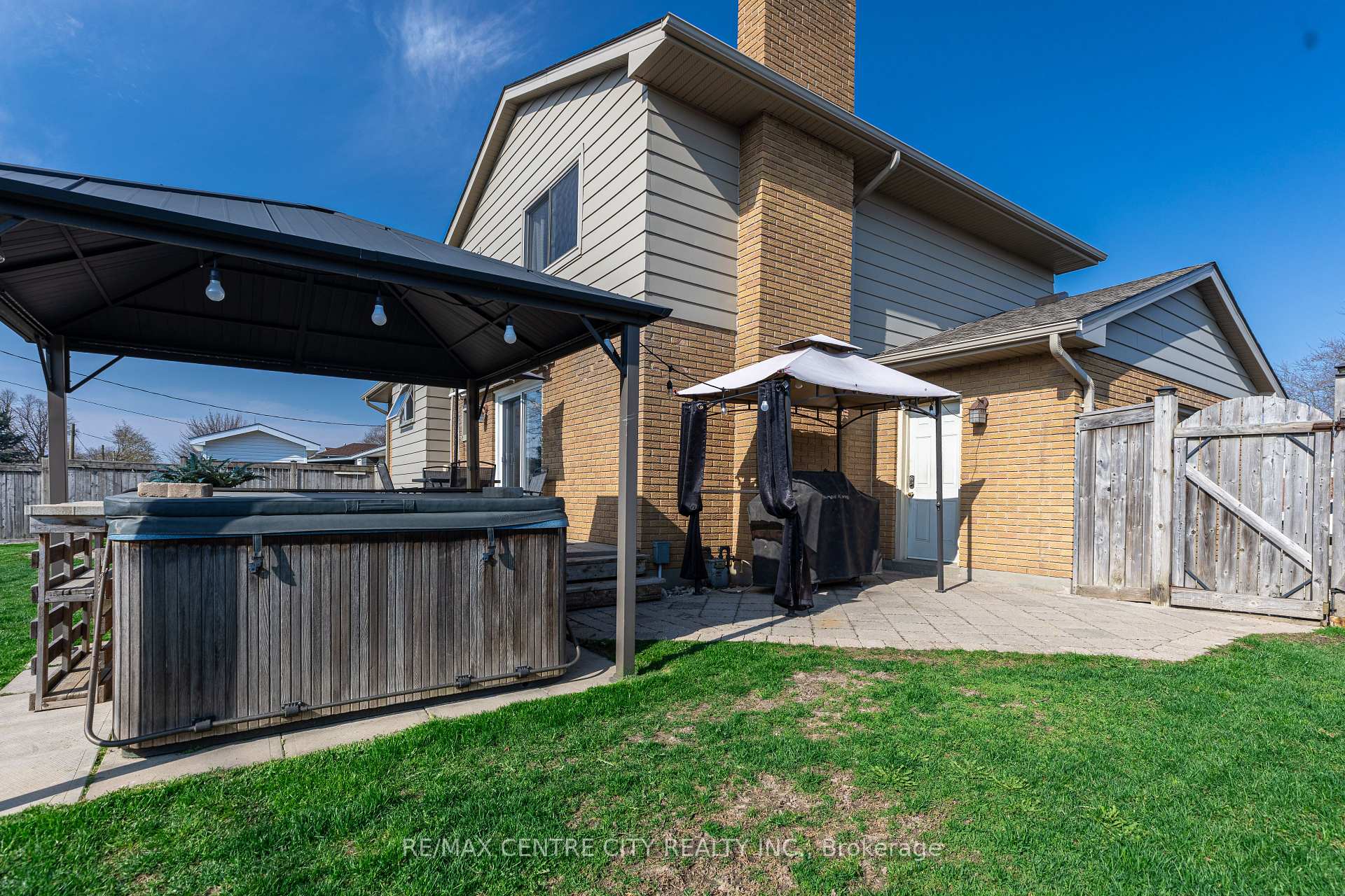 Photo 26 of 62 Butler Drive, St. Thomas — HOMEH