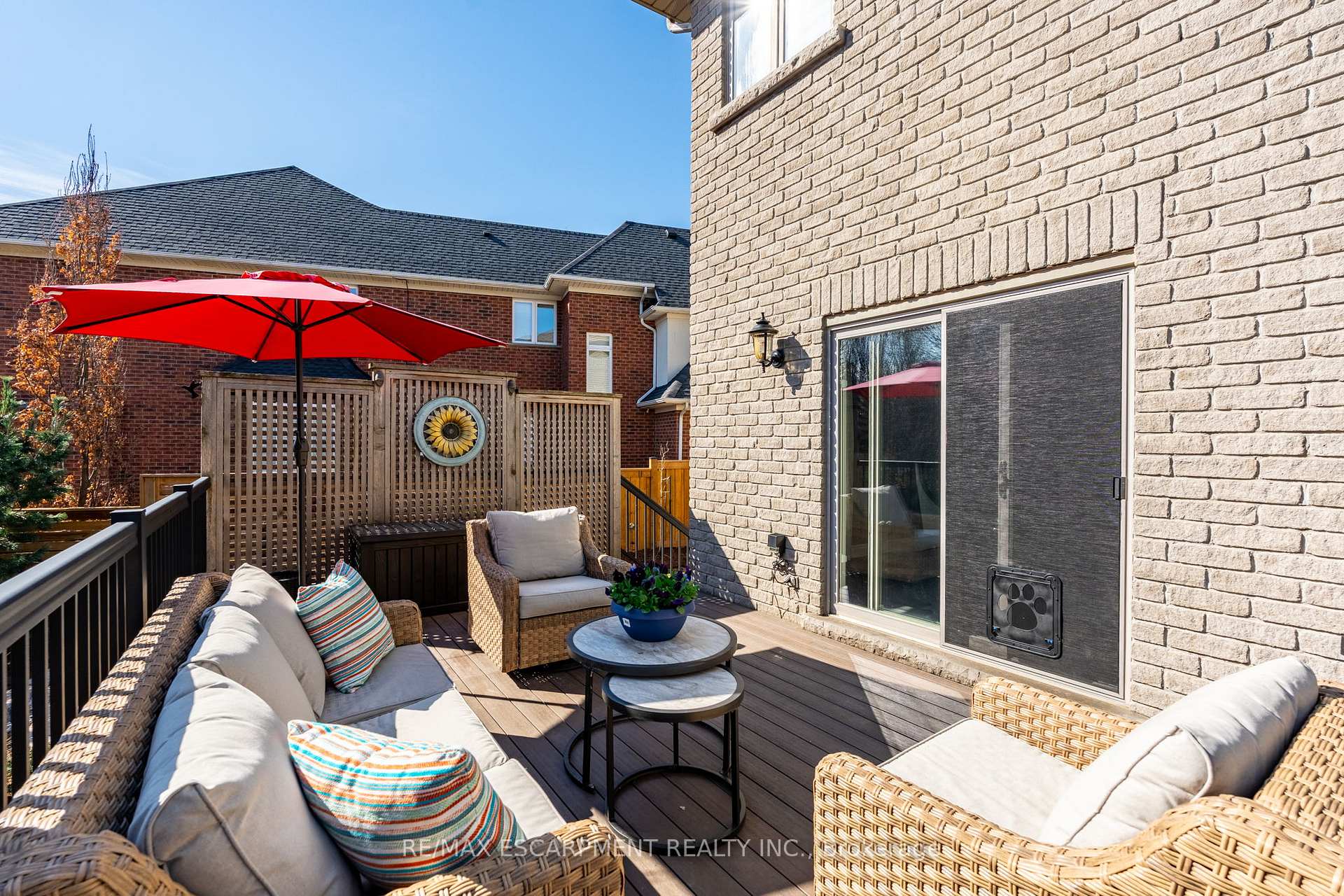Photo 33 of 80 Commando Court, Hamilton, Waterdown — HOMEH
