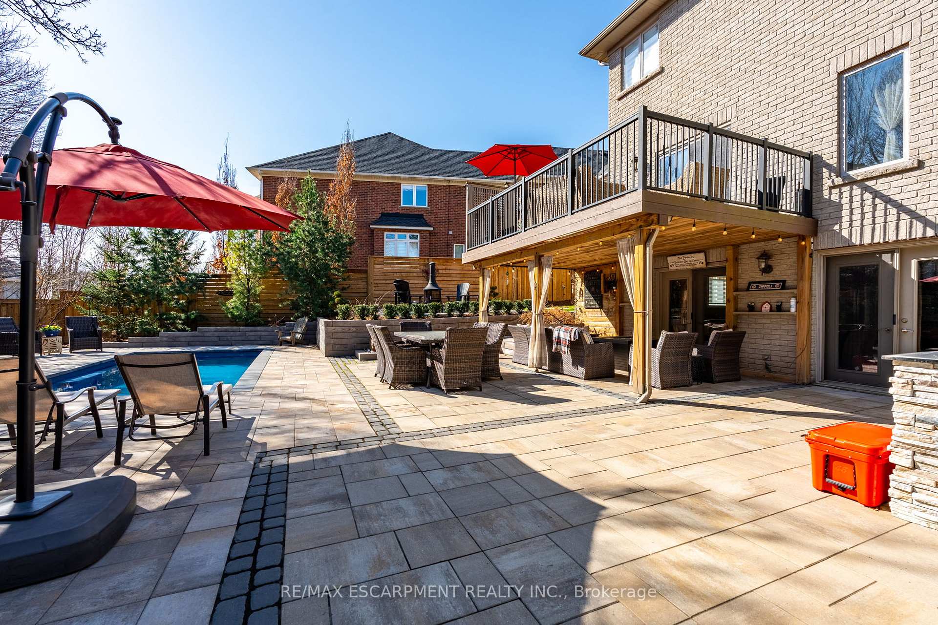 Photo 32 of 80 Commando Court, Hamilton, Waterdown — HOMEH