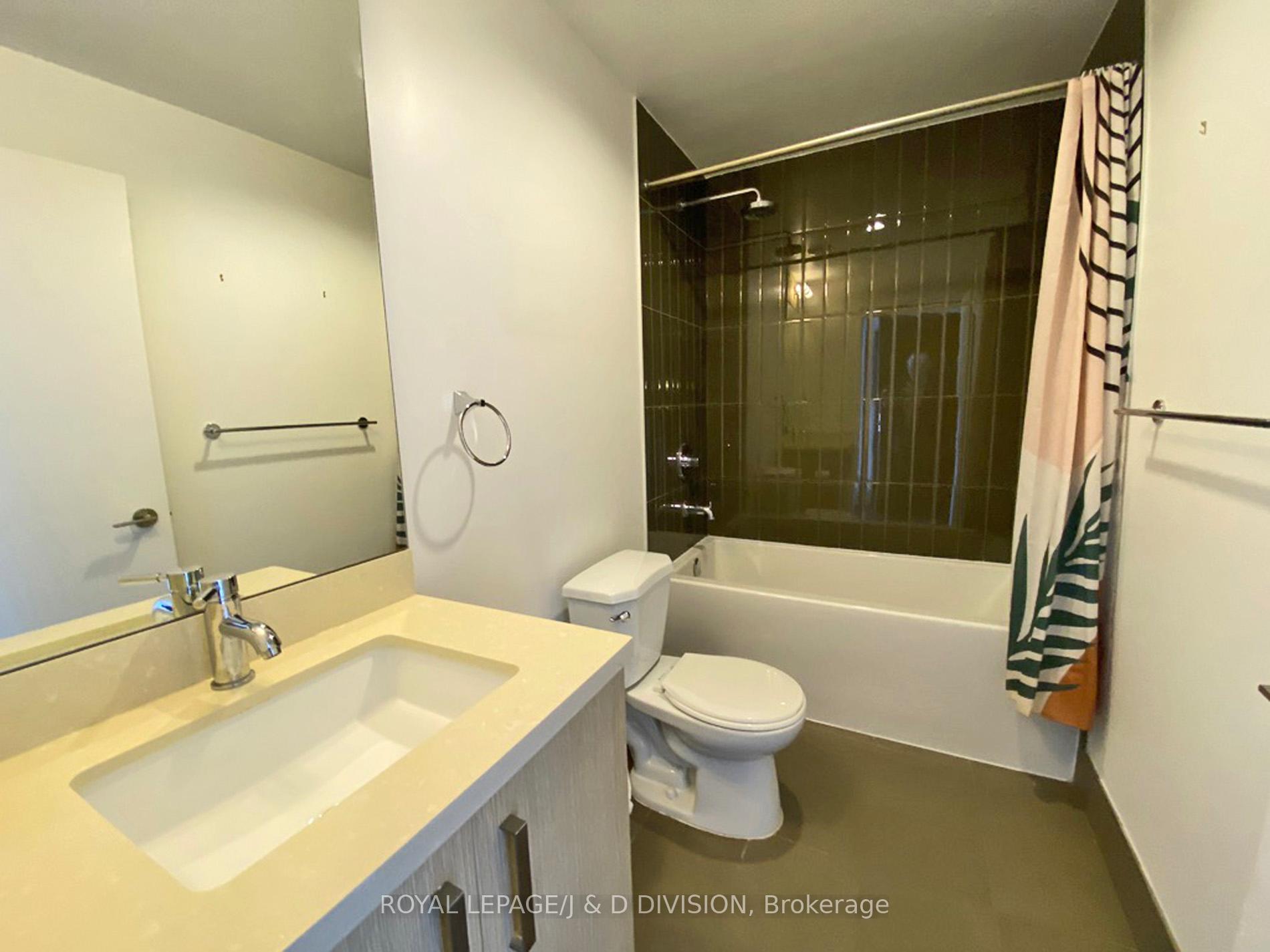 Photo 6 of Unit S811, 120 Bayview Avenue, Toronto, Waterfront Communities — HOMEH
