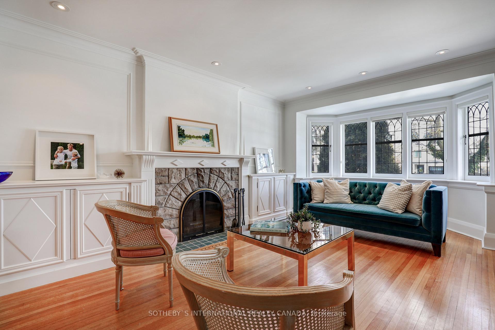 Photo 3 of 236 Bessborough Drive, Toronto, Leaside — HOMEH