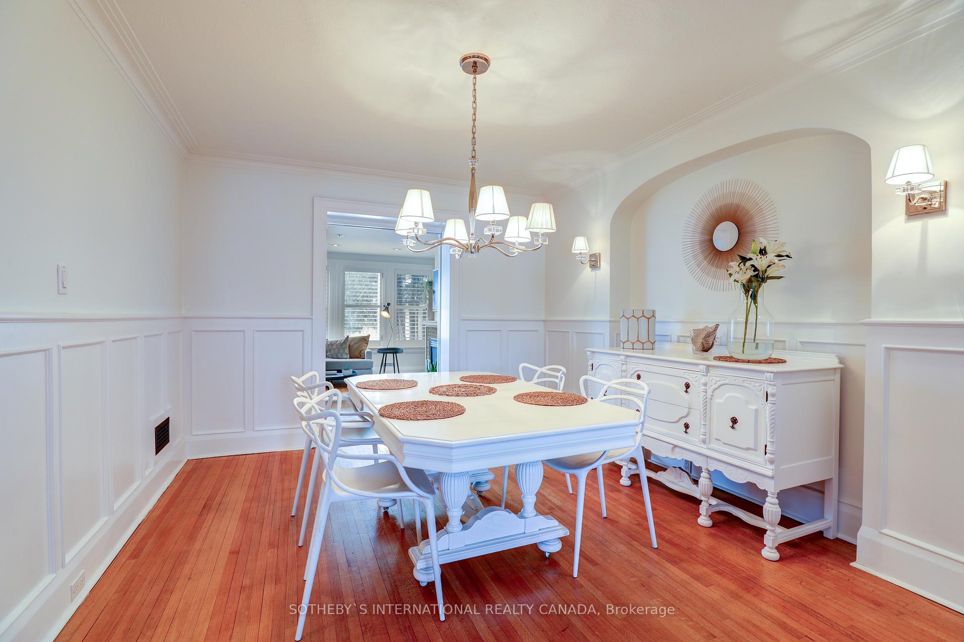 Photo 7 of 236 Bessborough Drive, Toronto, Leaside — HOMEH