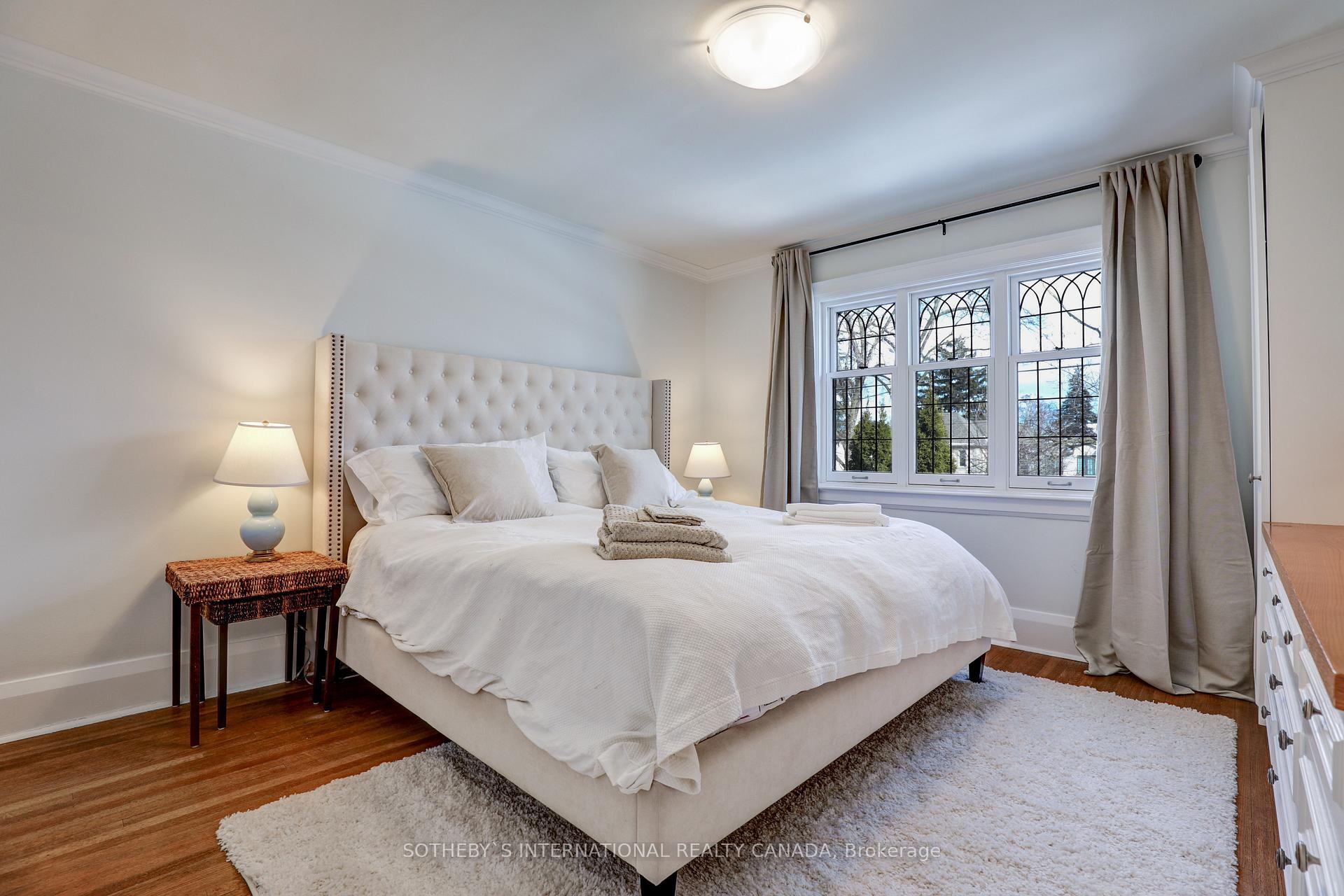Photo 6 of 236 Bessborough Drive, Toronto, Leaside — HOMEH