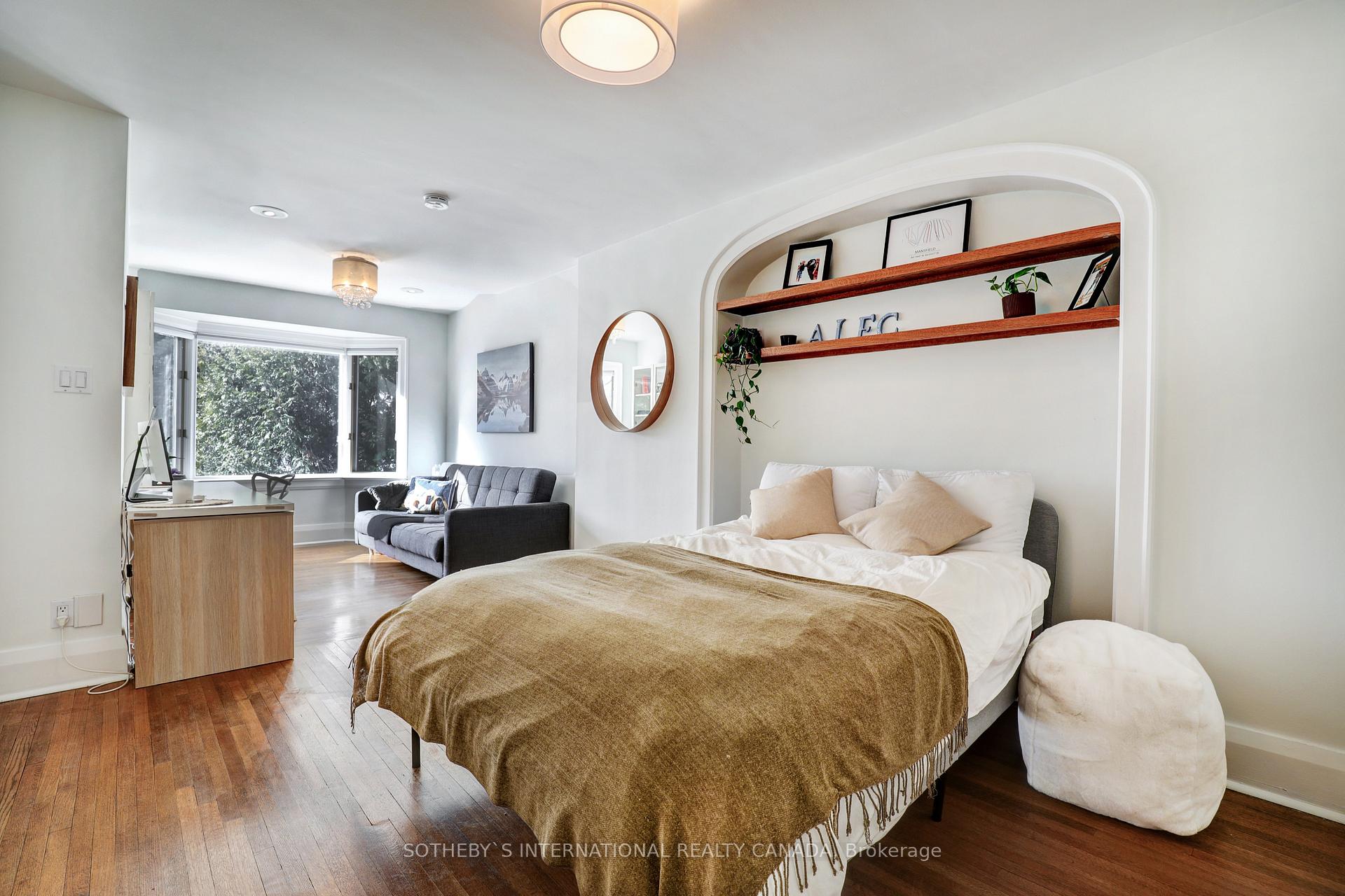 Photo 15 of 236 Bessborough Drive, Toronto, Leaside — HOMEH