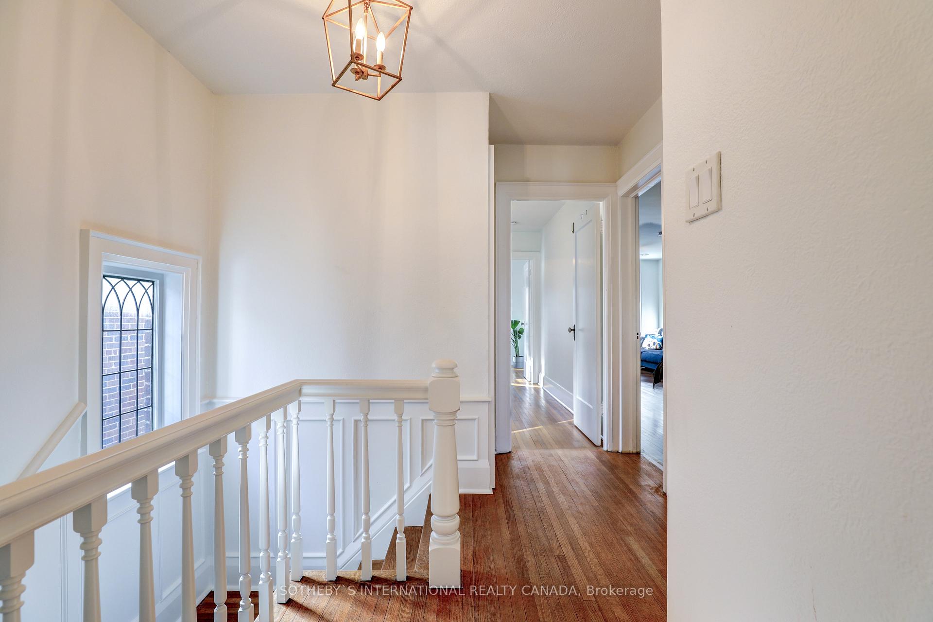 Photo 8 of 236 Bessborough Drive, Toronto, Leaside — HOMEH