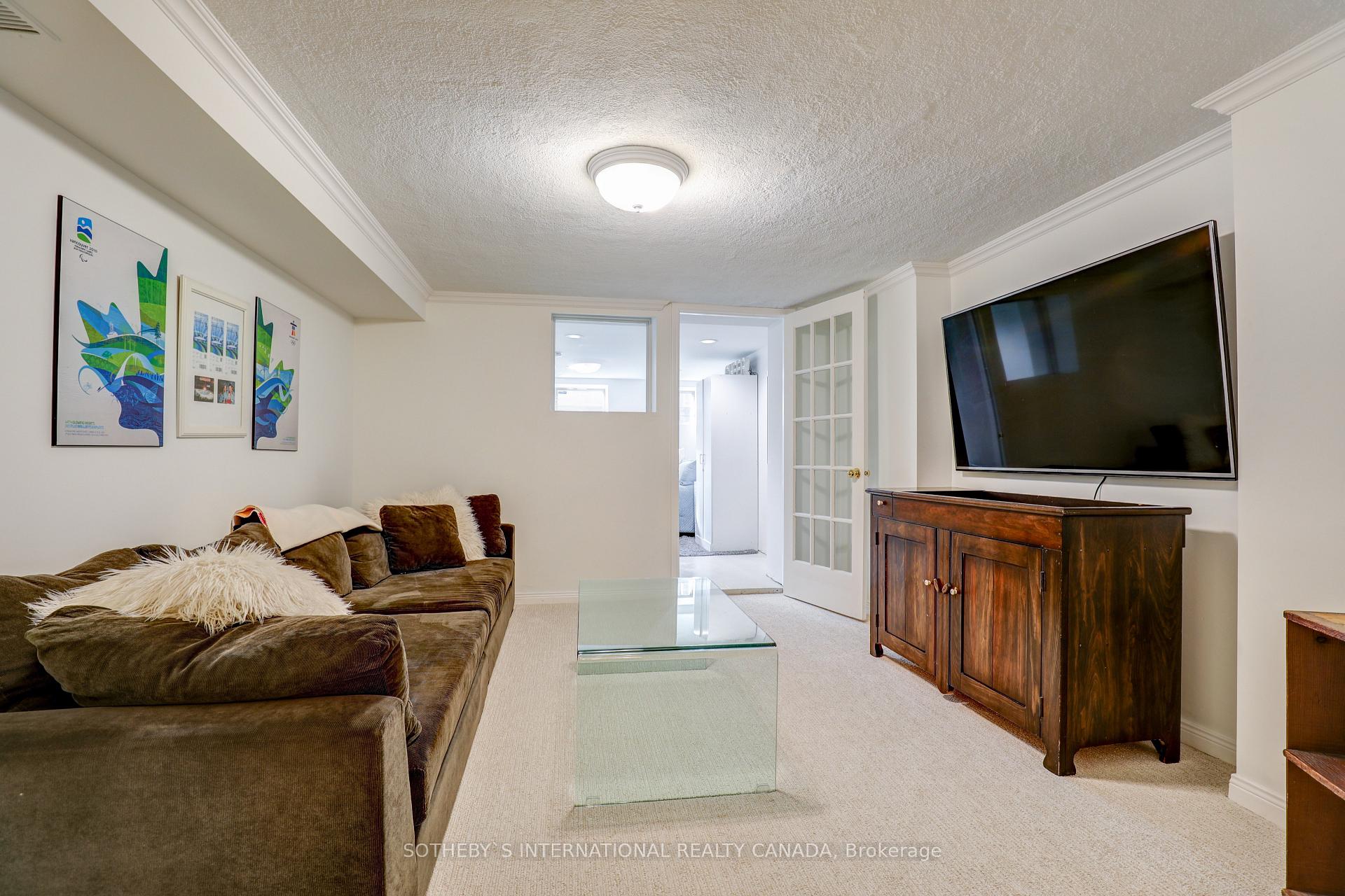 Photo 28 of 236 Bessborough Drive, Toronto, Leaside — HOMEH