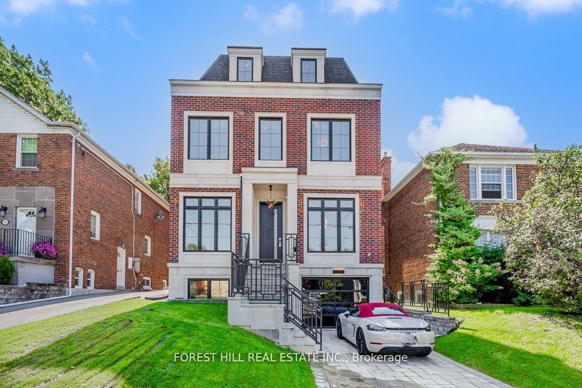 Front of 115 Dewbourne Avenue