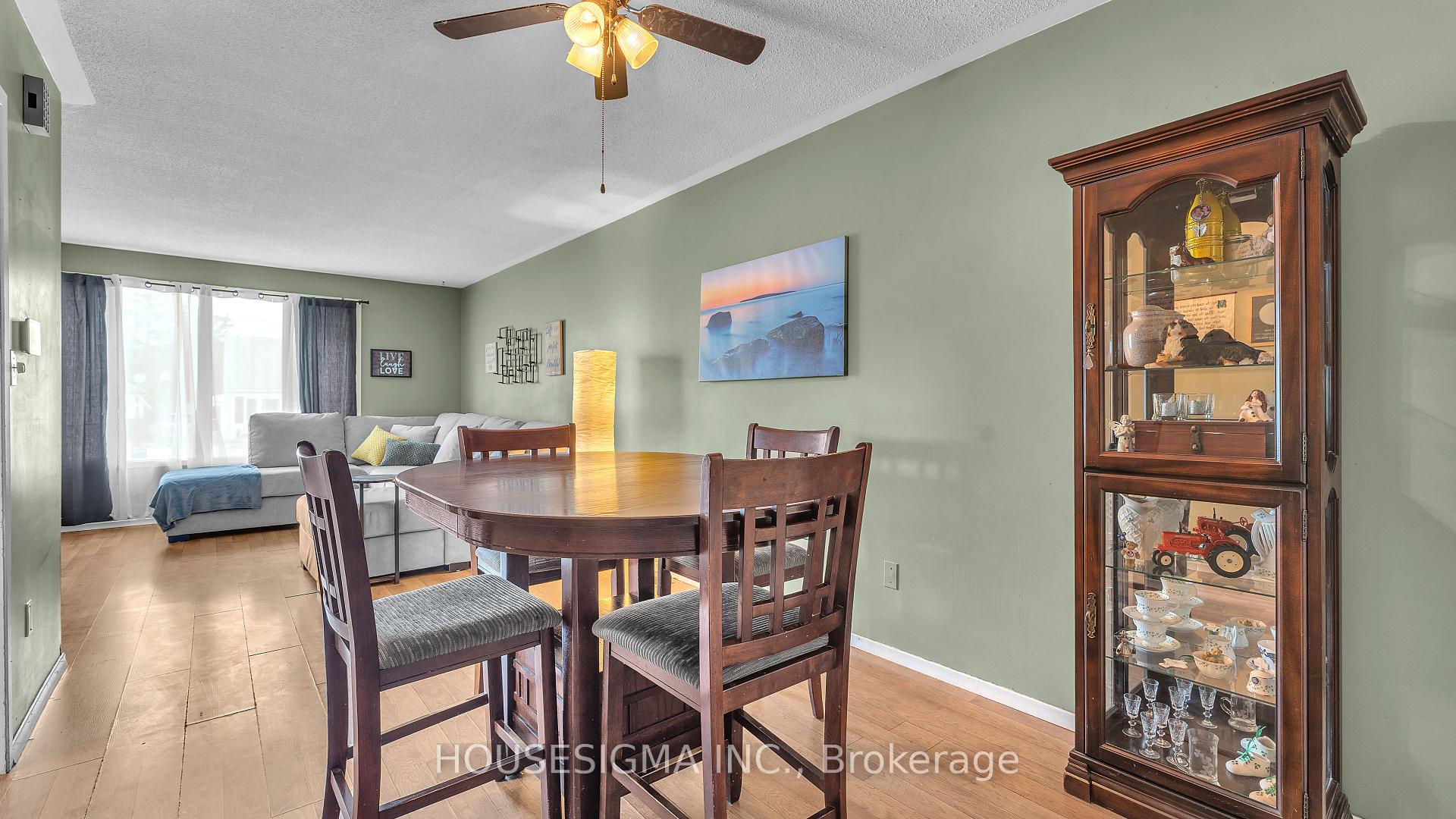 Photo 2 of 141 Chestnut Street, St. Thomas — HOMEH