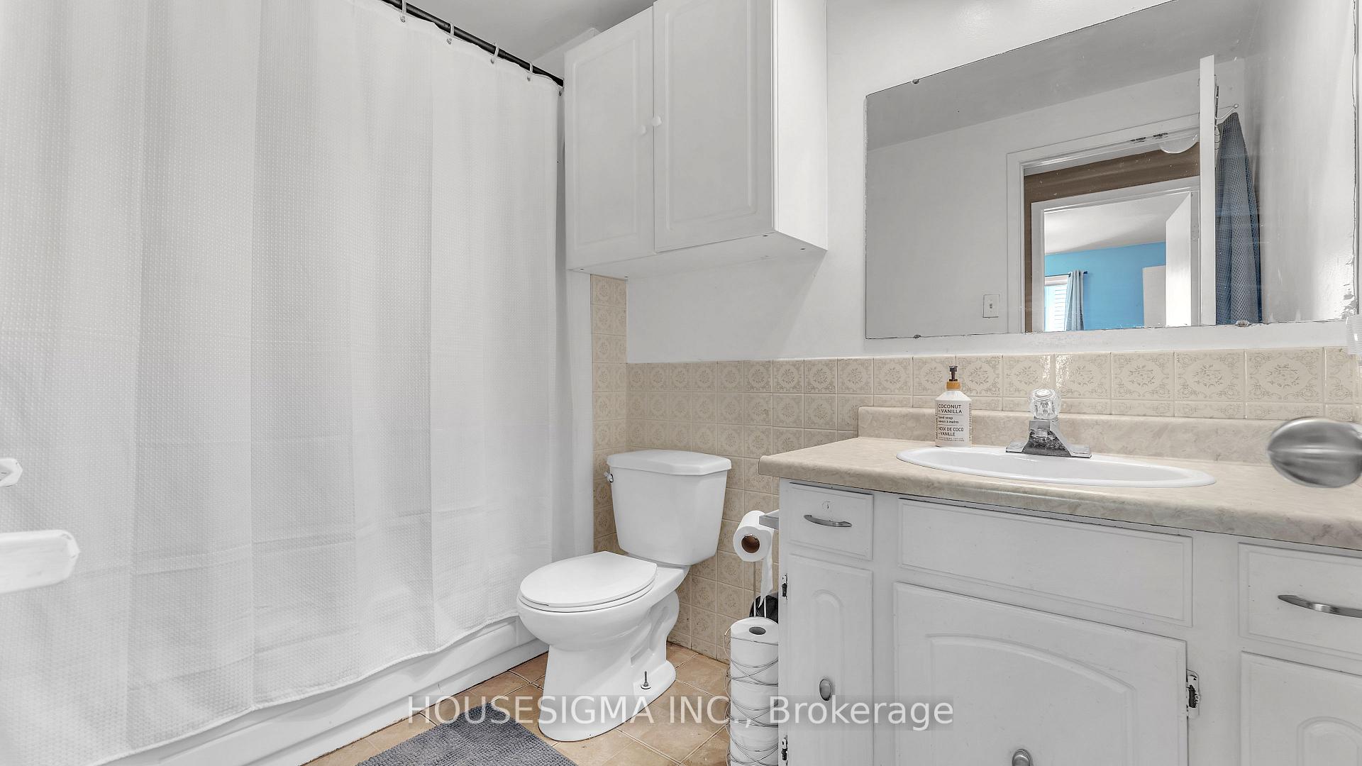 Photo 24 of 141 Chestnut Street, St. Thomas — HOMEH