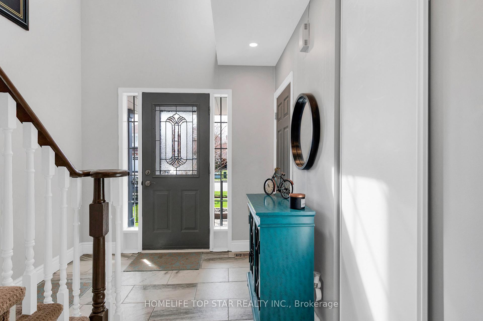 Photo 3 of 103 Booth Crescent N, Ajax, Central — HOMEH