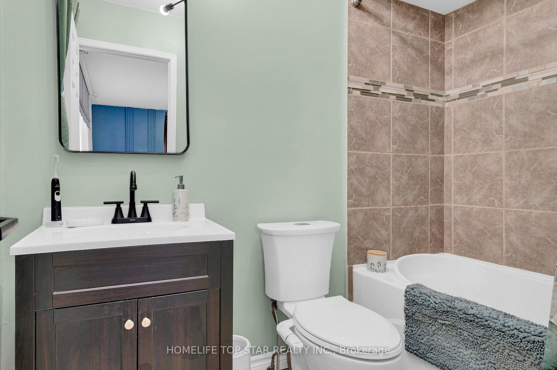 Photo 20 of 103 Booth Crescent N, Ajax, Central — HOMEH