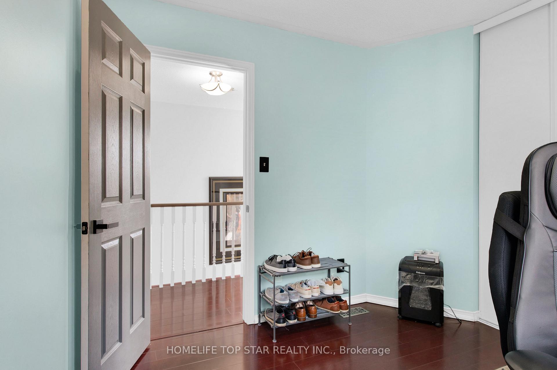 Photo 11 of 103 Booth Crescent N, Ajax, Central — HOMEH