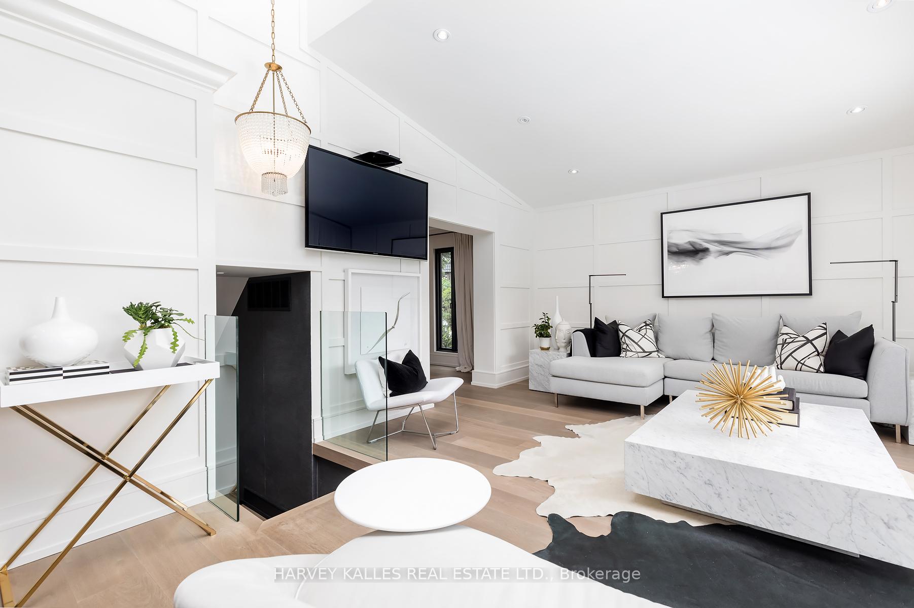 Photo 26 of 90 Chatsworth Drive, Toronto, Lawrence Park South — HOMEH
