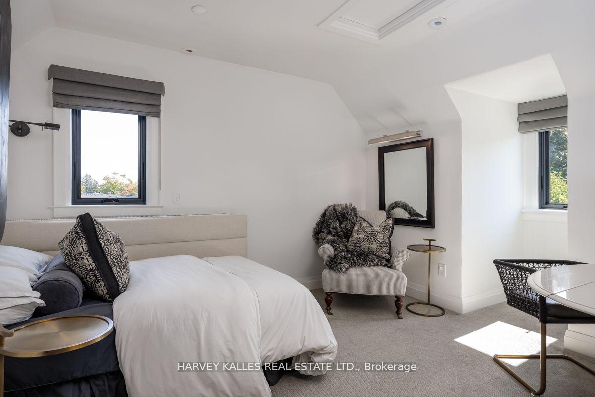 Photo 14 of 90 Chatsworth Drive, Toronto, Lawrence Park South — HOMEH