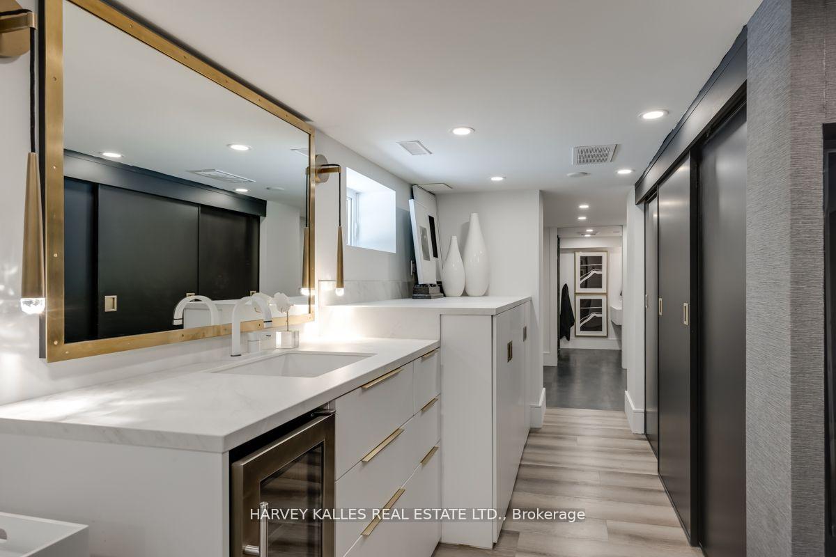 Photo 19 of 90 Chatsworth Drive, Toronto, Lawrence Park South — HOMEH