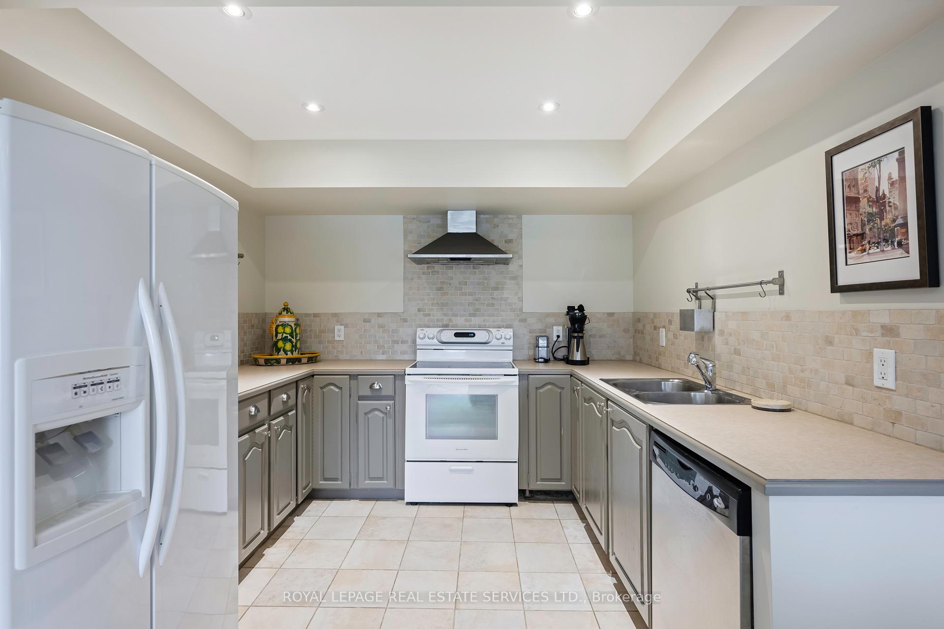 Photo 8 of 8 Dacres Court, Caledon, Rural Caledon — HOMEH