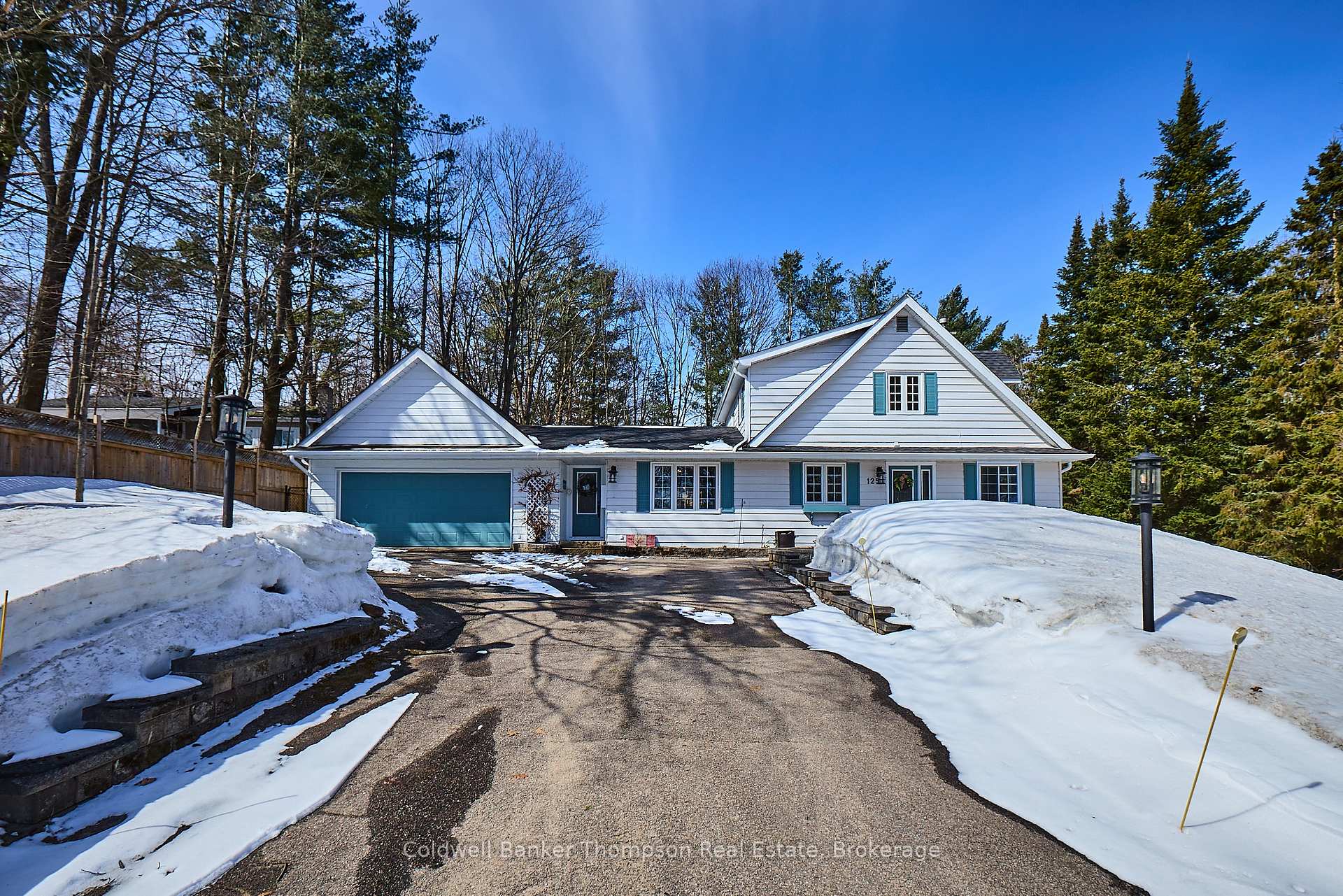 Photo 1 of 125 Douglas Street, Gravenhurst, Muskoka (S) — HOMEH
