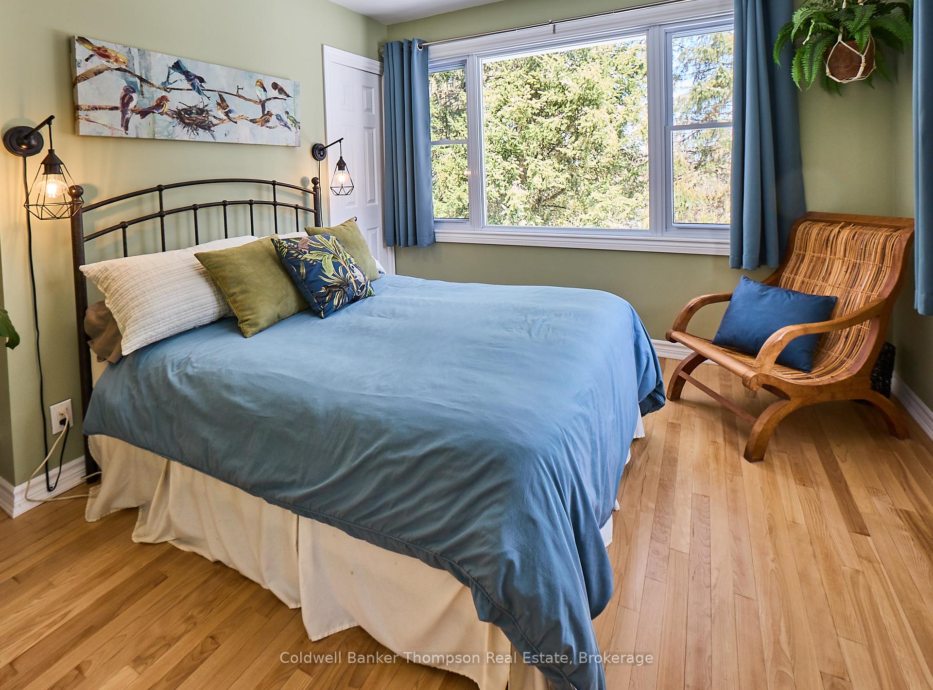 Photo 16 of 125 Douglas Street, Gravenhurst, Muskoka (S) — HOMEH