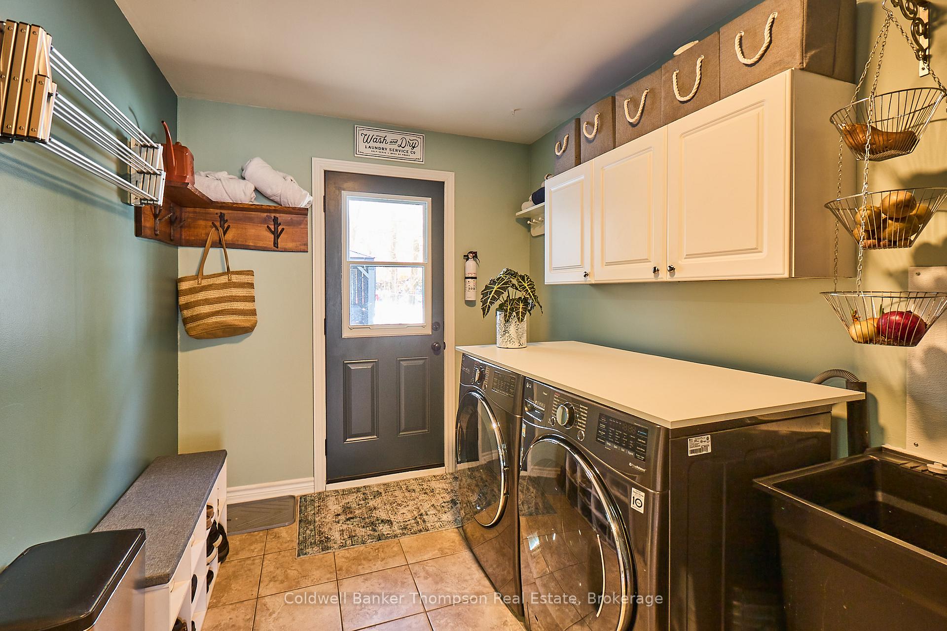 Photo 18 of 125 Douglas Street, Gravenhurst, Muskoka (S) — HOMEH