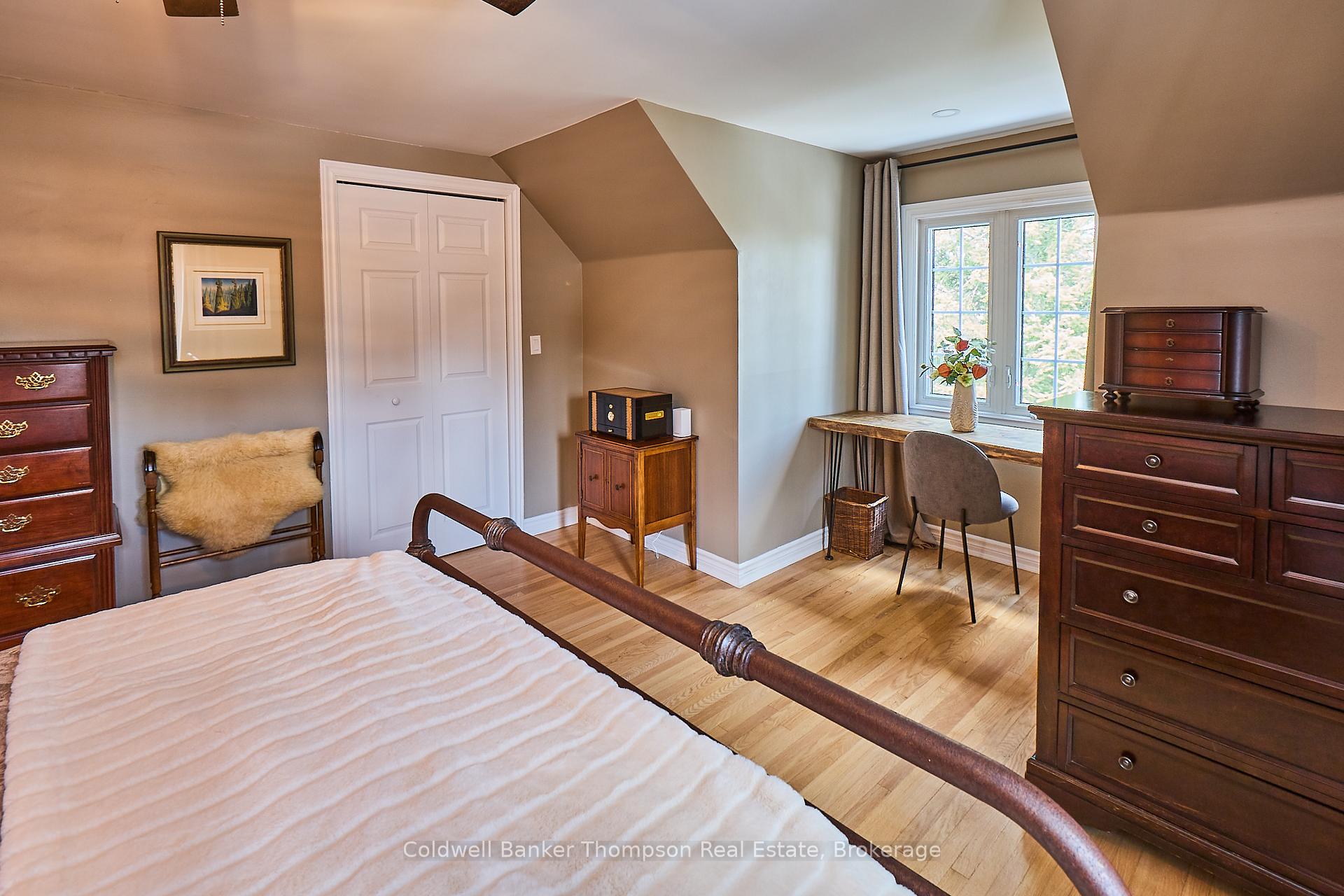 Photo 23 of 125 Douglas Street, Gravenhurst, Muskoka (S) — HOMEH
