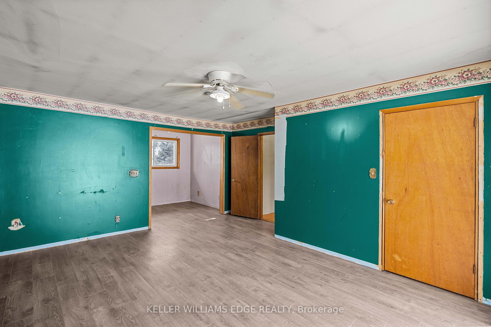 Photo 15 of 2038 2ND Concession Road W, Hamilton, Rural Flamborough — HOMEH