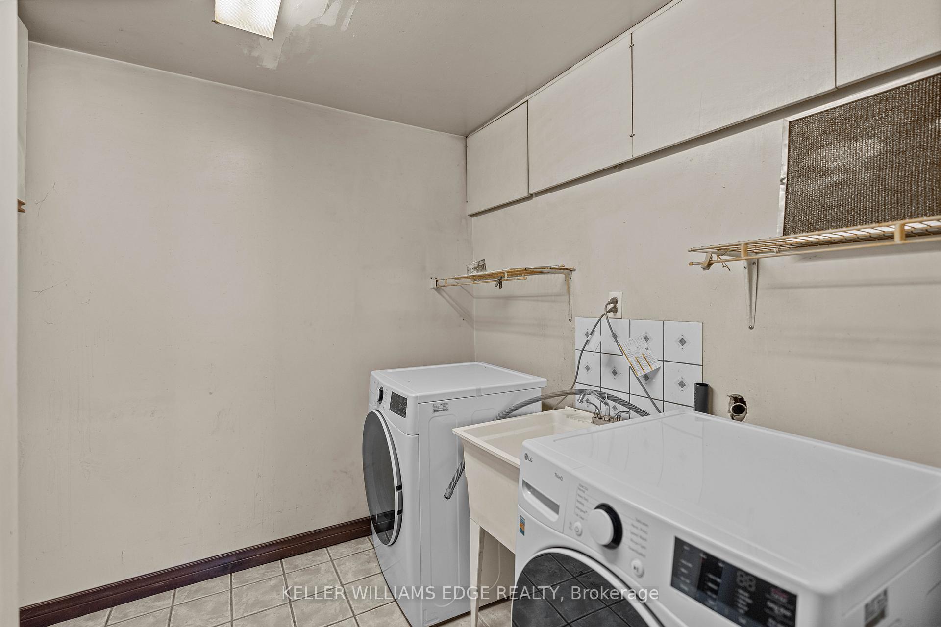 Photo 27 of 2038 2ND Concession Road W, Hamilton, Rural Flamborough — HOMEH