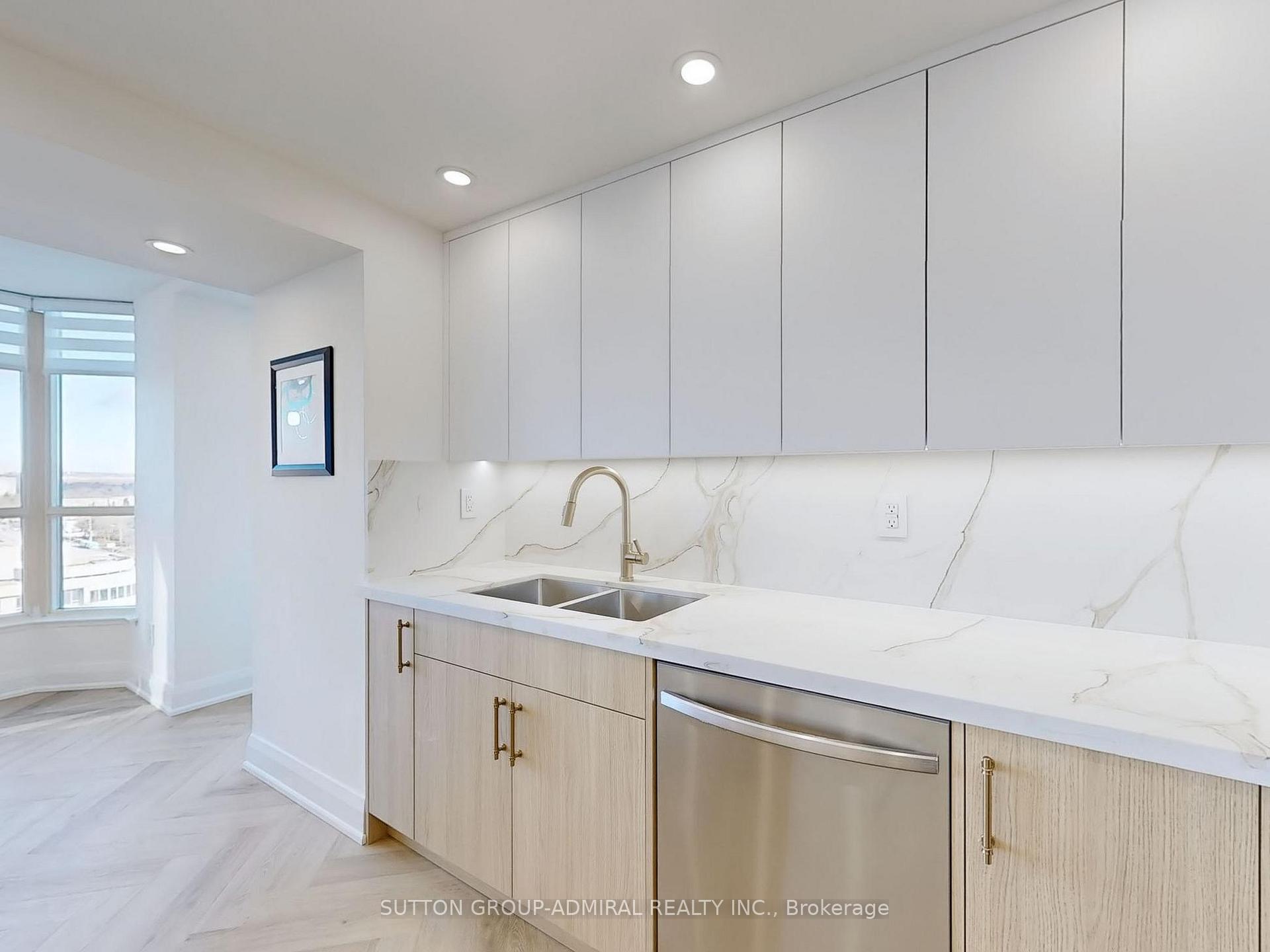 Photo 17 of Unit 1104, 7300 Yonge Street, Vaughan, Crestwood-Springfarm-Yorkhill — HOMEH